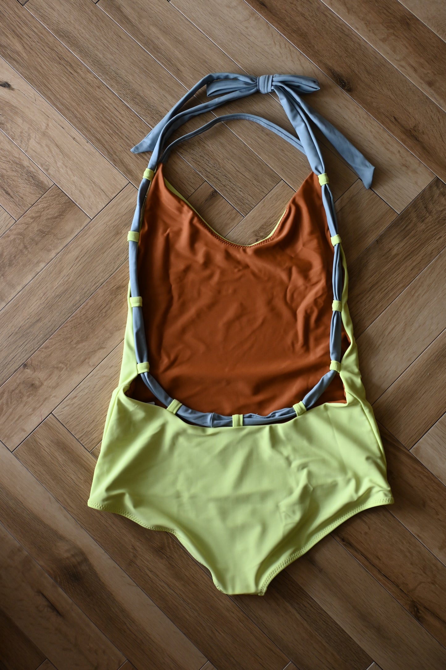 SEEA/Camryn Reversible One Piece/Seagrass×Bronze