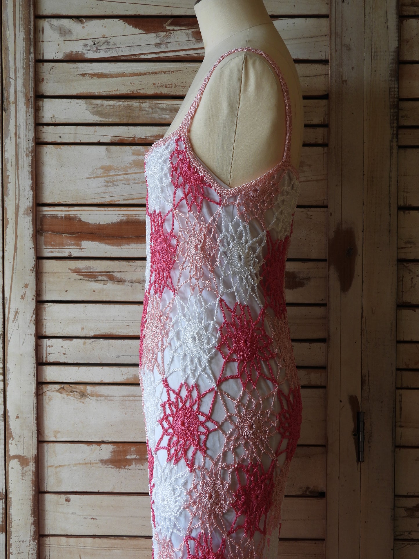 Fringe hem crochet dress/PINK