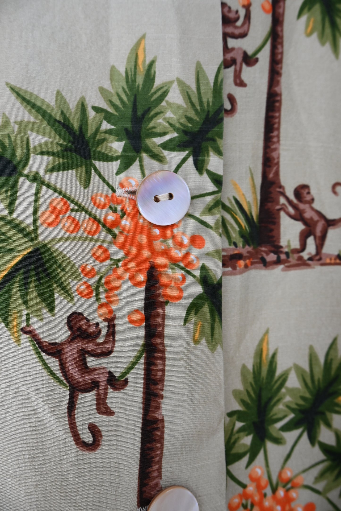 Monkey pattern silk jacket/BEIGE