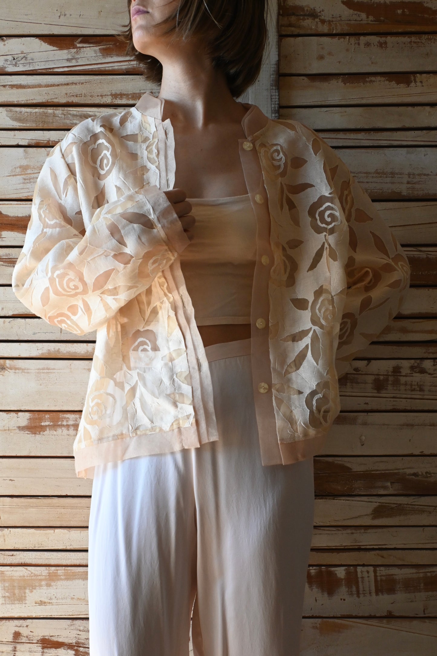 See through design blouse/BEIGE