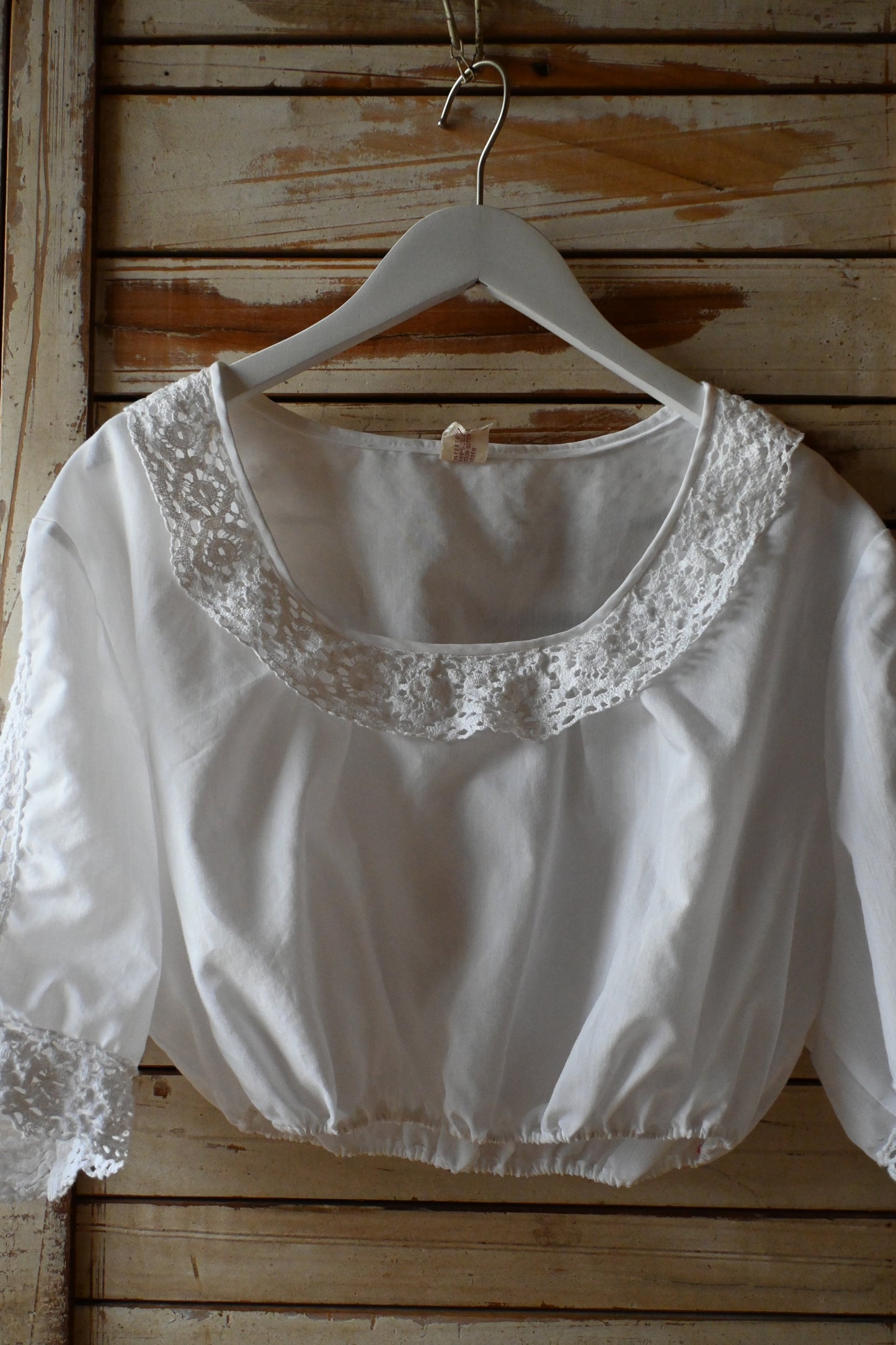 EURO Cropped cotton lace blouse/WHITE