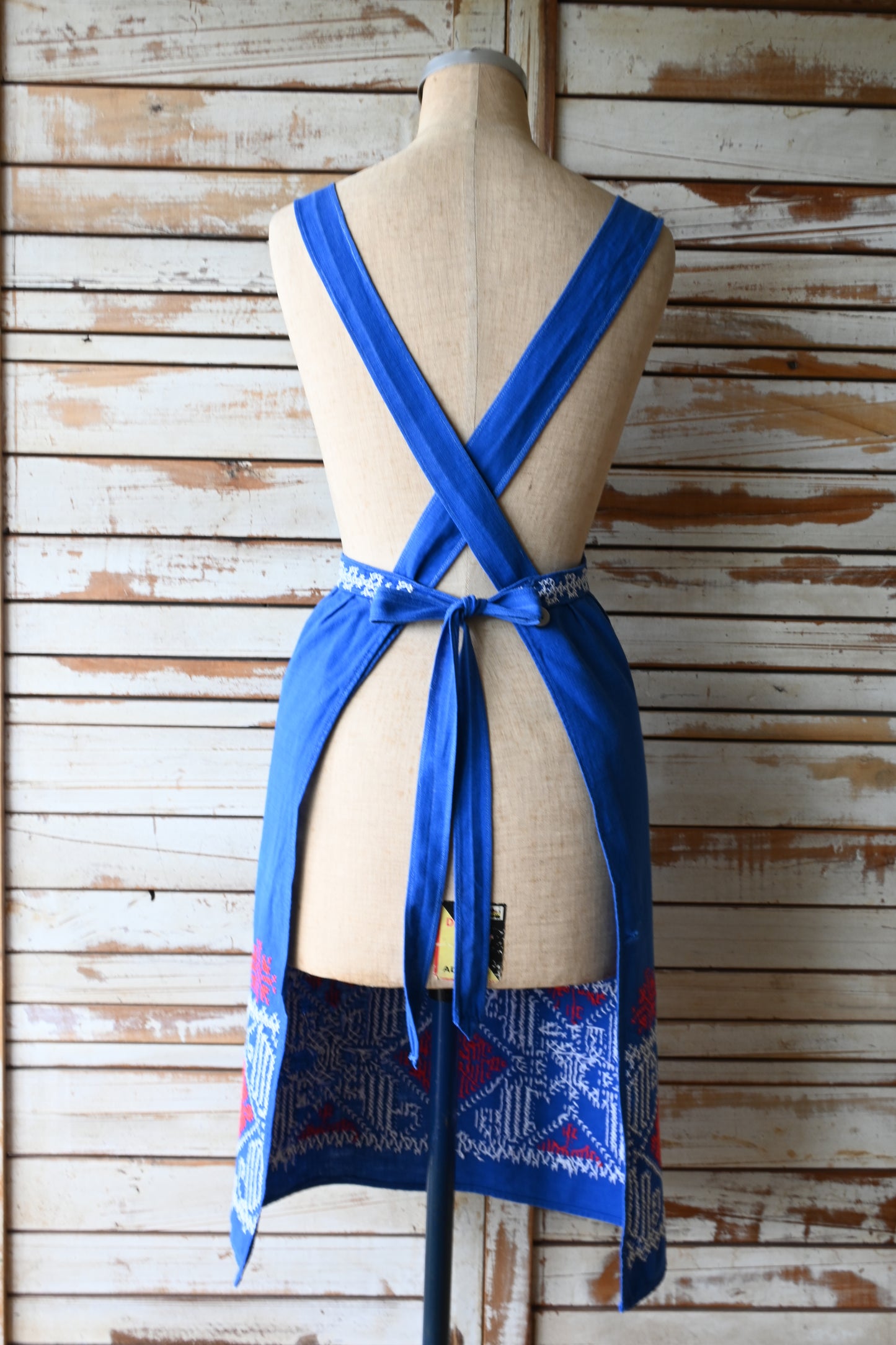 EURO Embroidery apron/BLUE