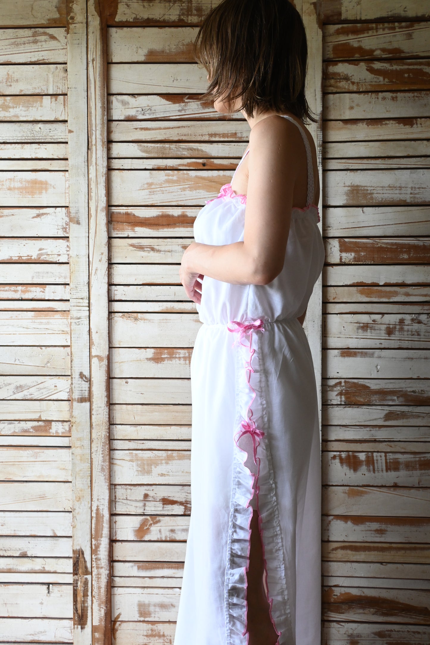 Cotton frill slit dress/WHITE