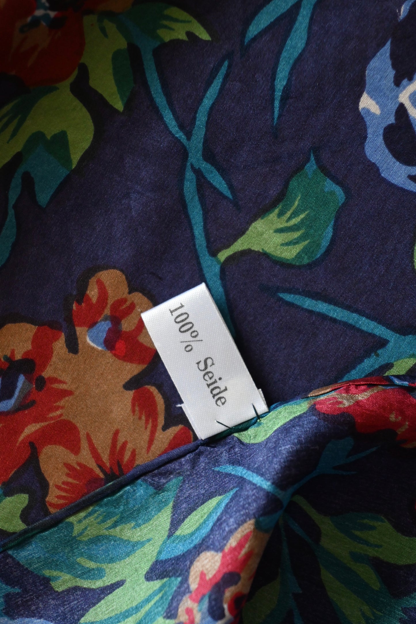 Vintage flower Silk Scarf/NAVY