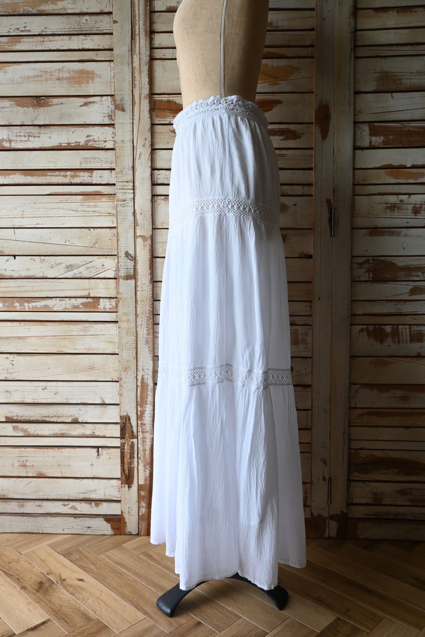 Cotton lace long skirt/WHITE