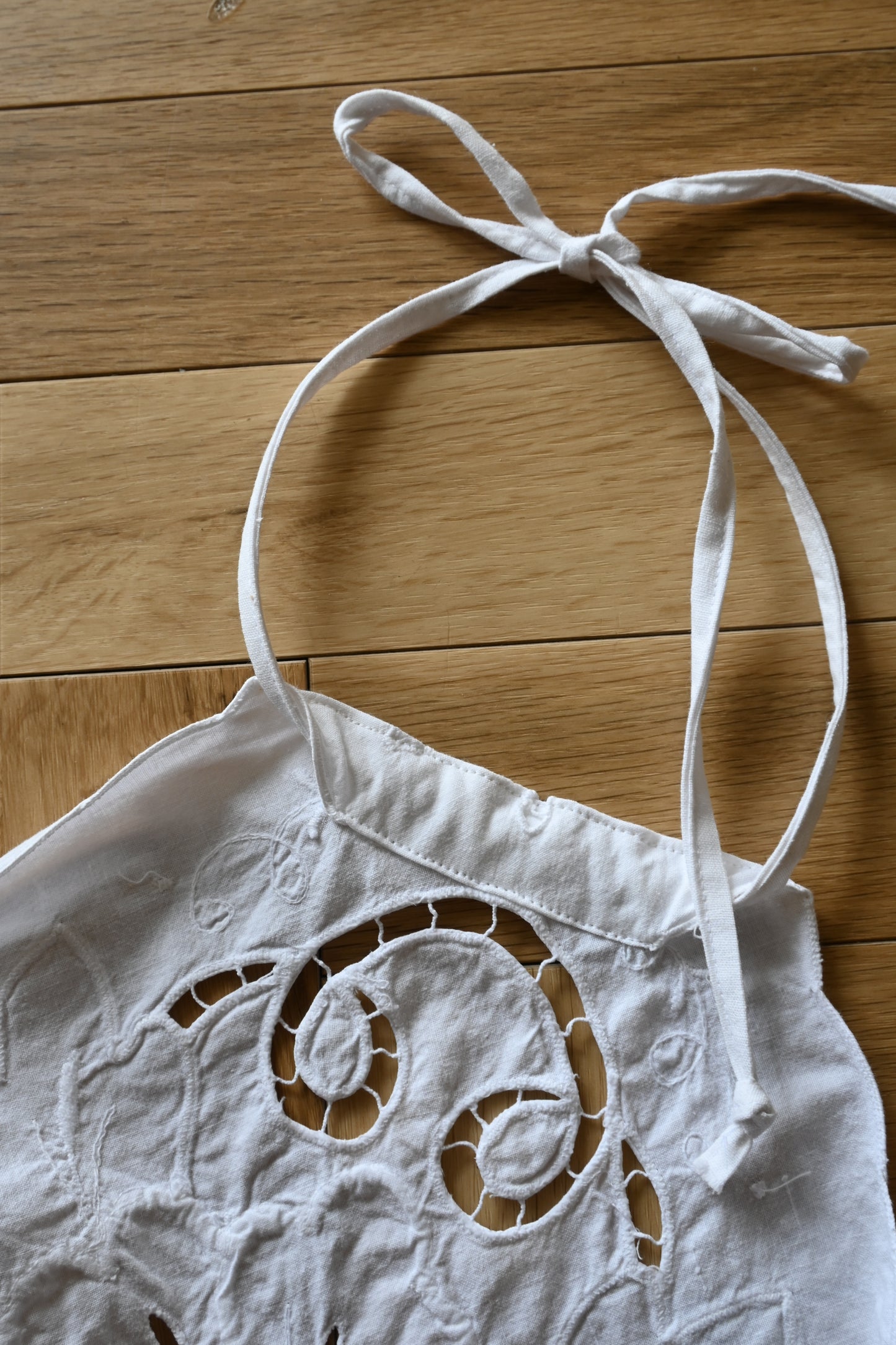 cutwork lace tops/PONMOSIR