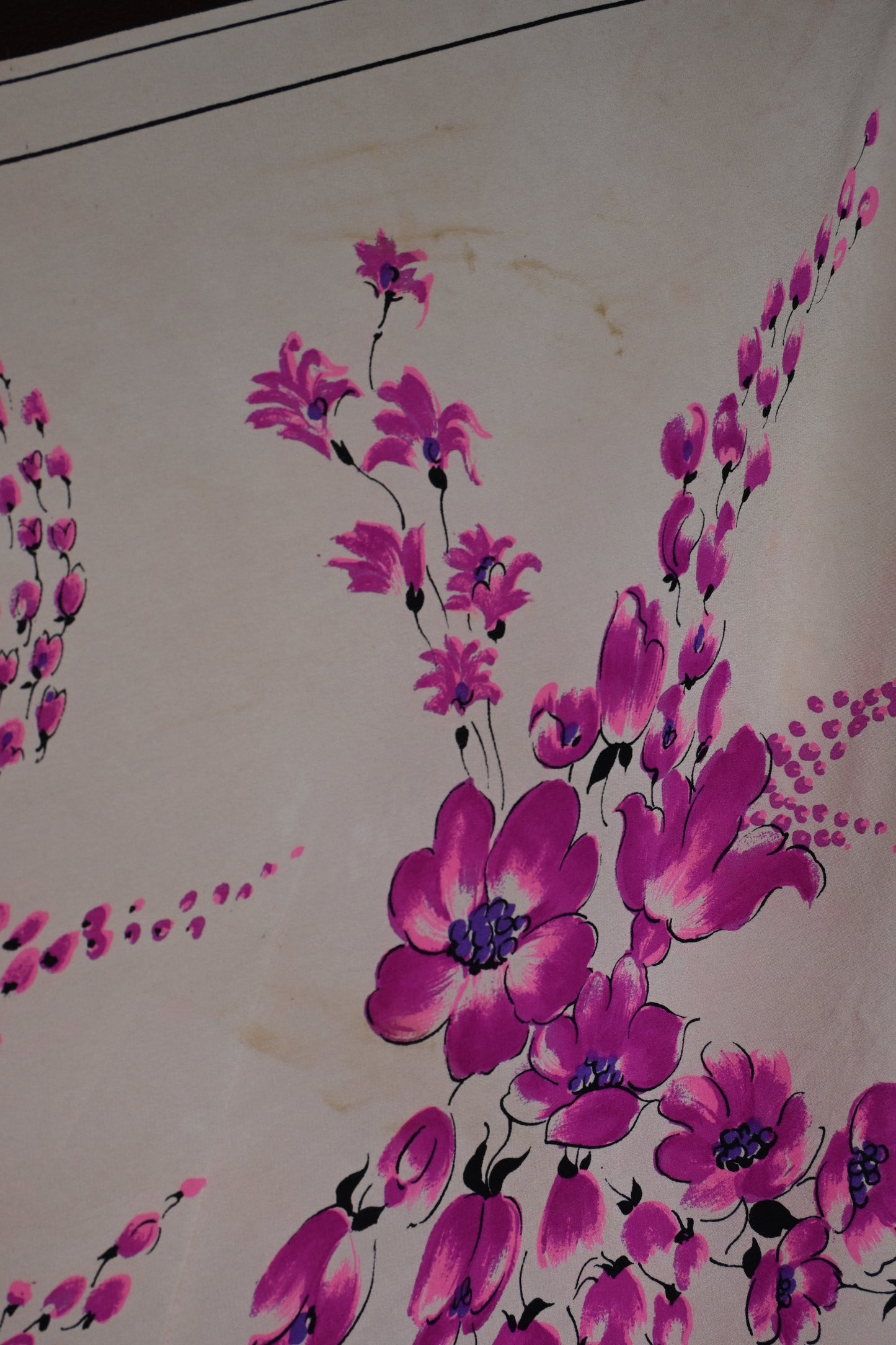 Vintage silk scarf/VALENTINO