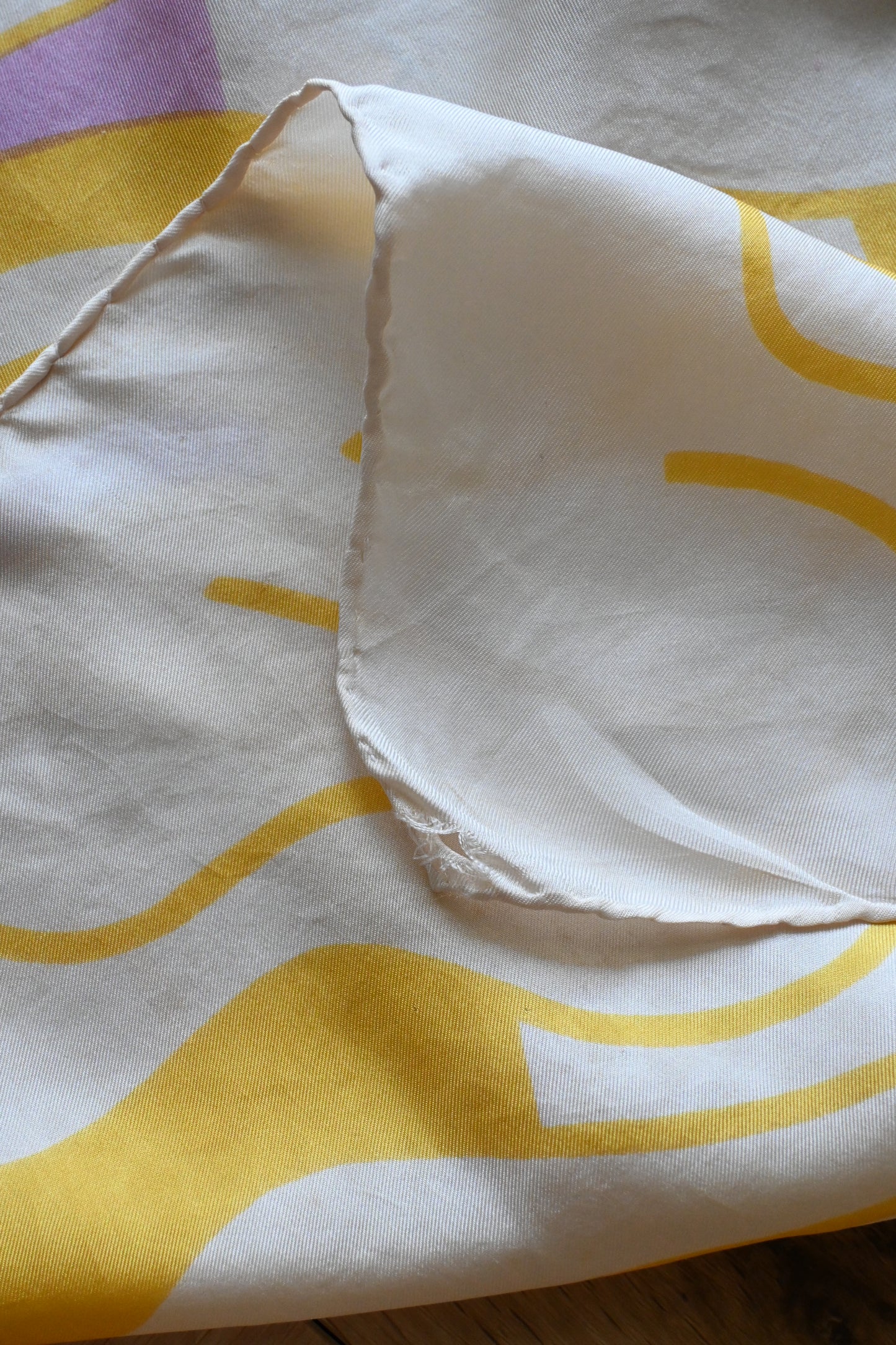 Vintage Silk Scarf/IVORY×MUSTARD