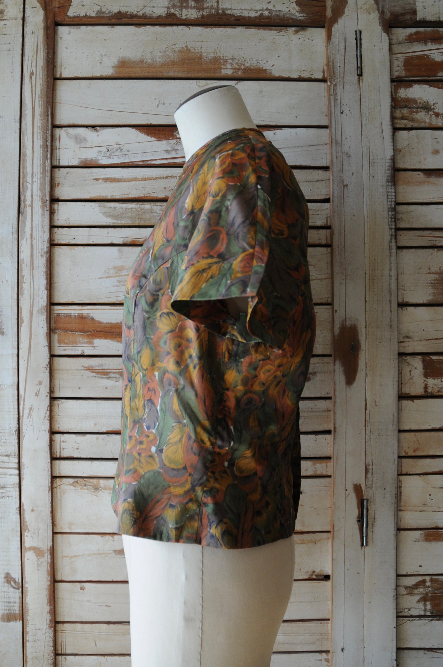 Feather pattern blouse/BROWN