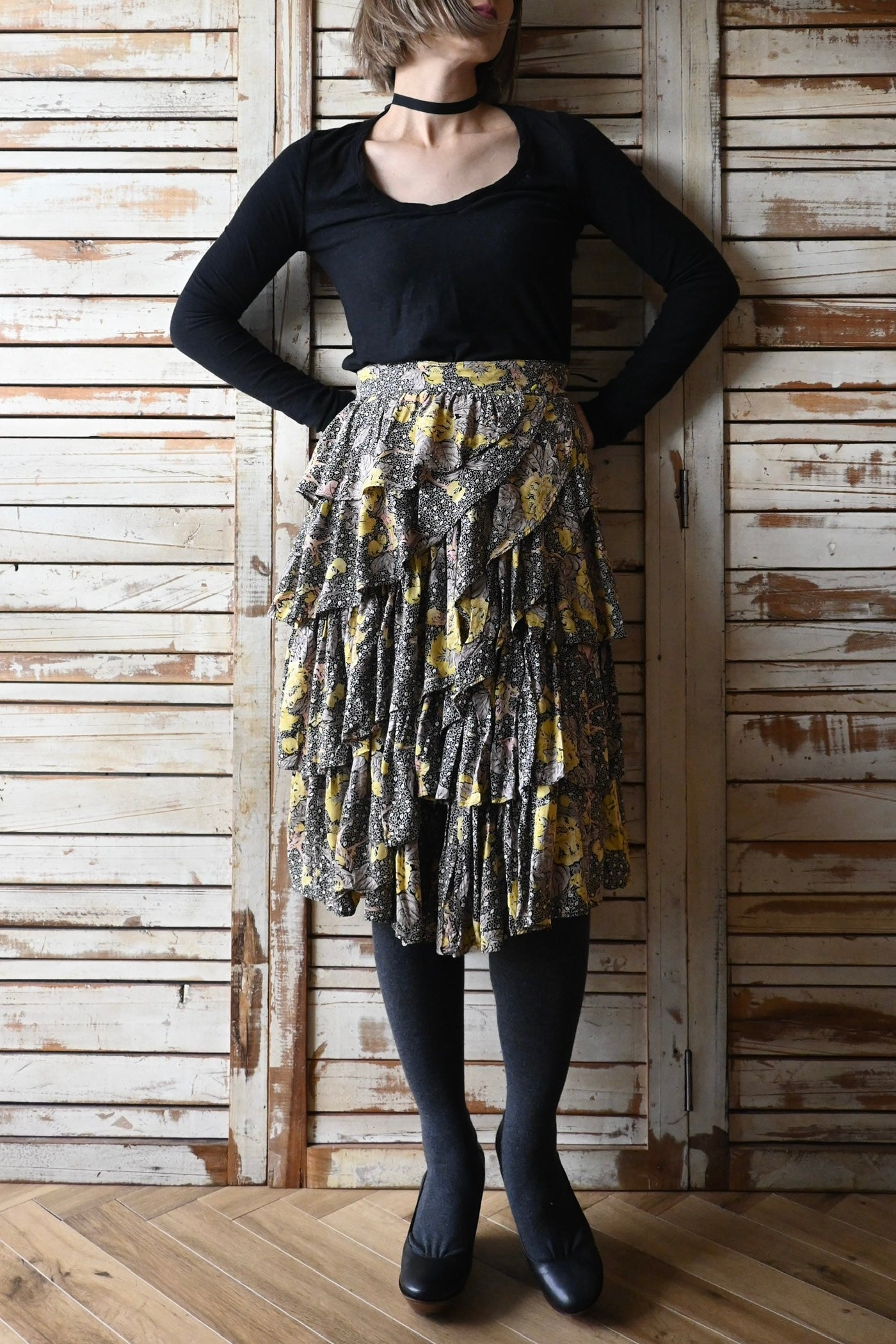 80's Flower tiered skirt/BLACK
