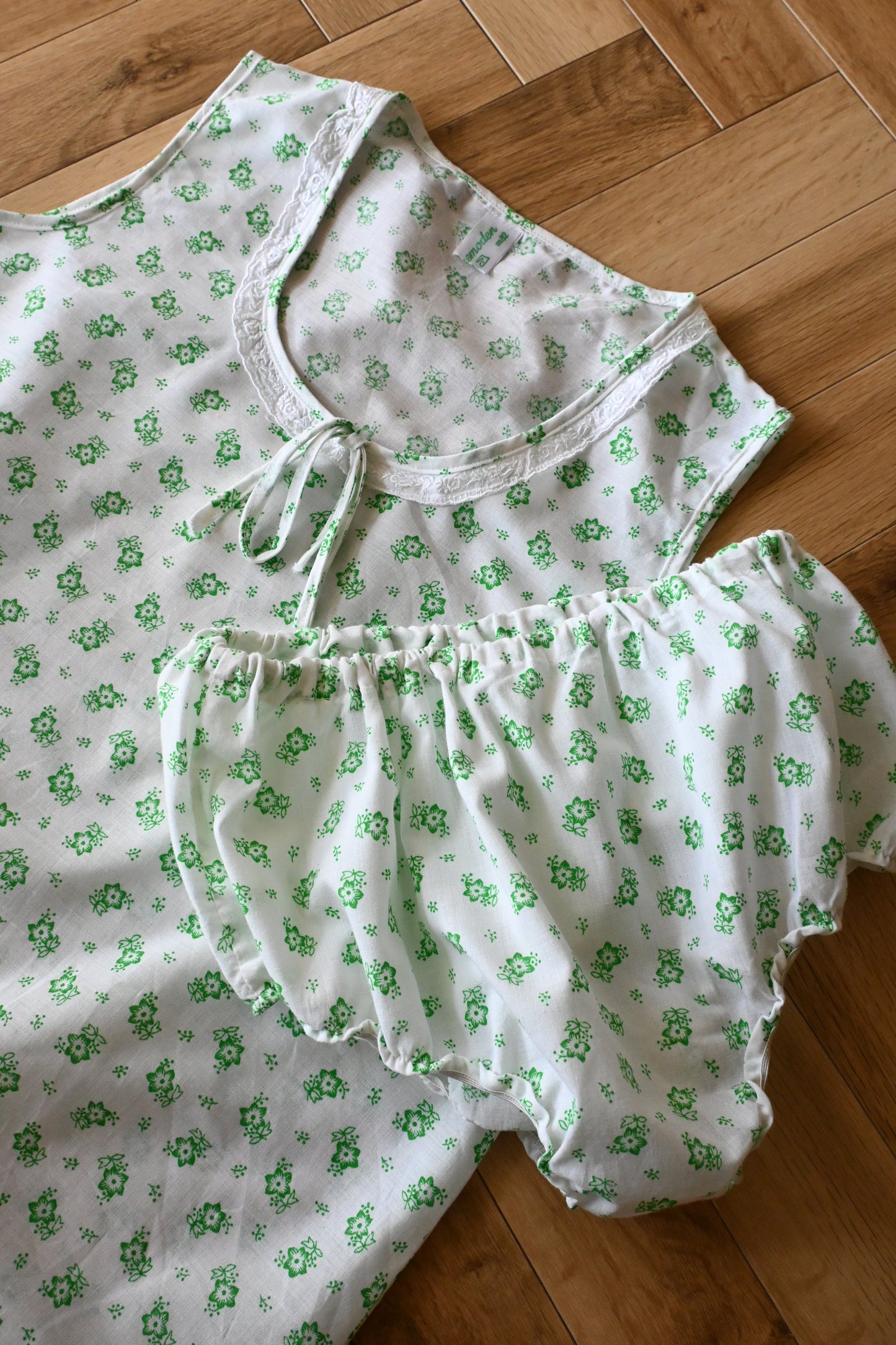 70's DEADSTOCK Floral print night wear set/WHITE×GREEN