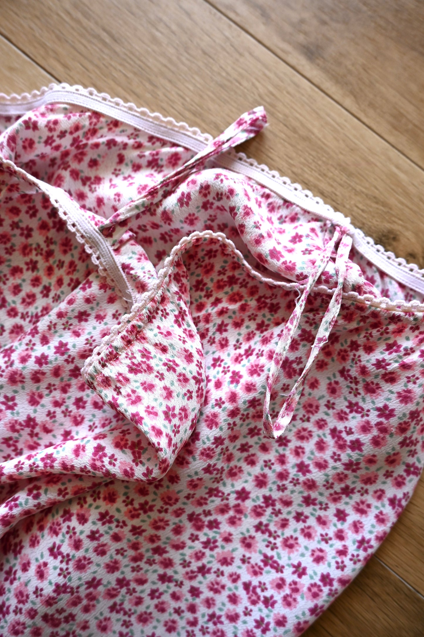 Flower pattern skirt