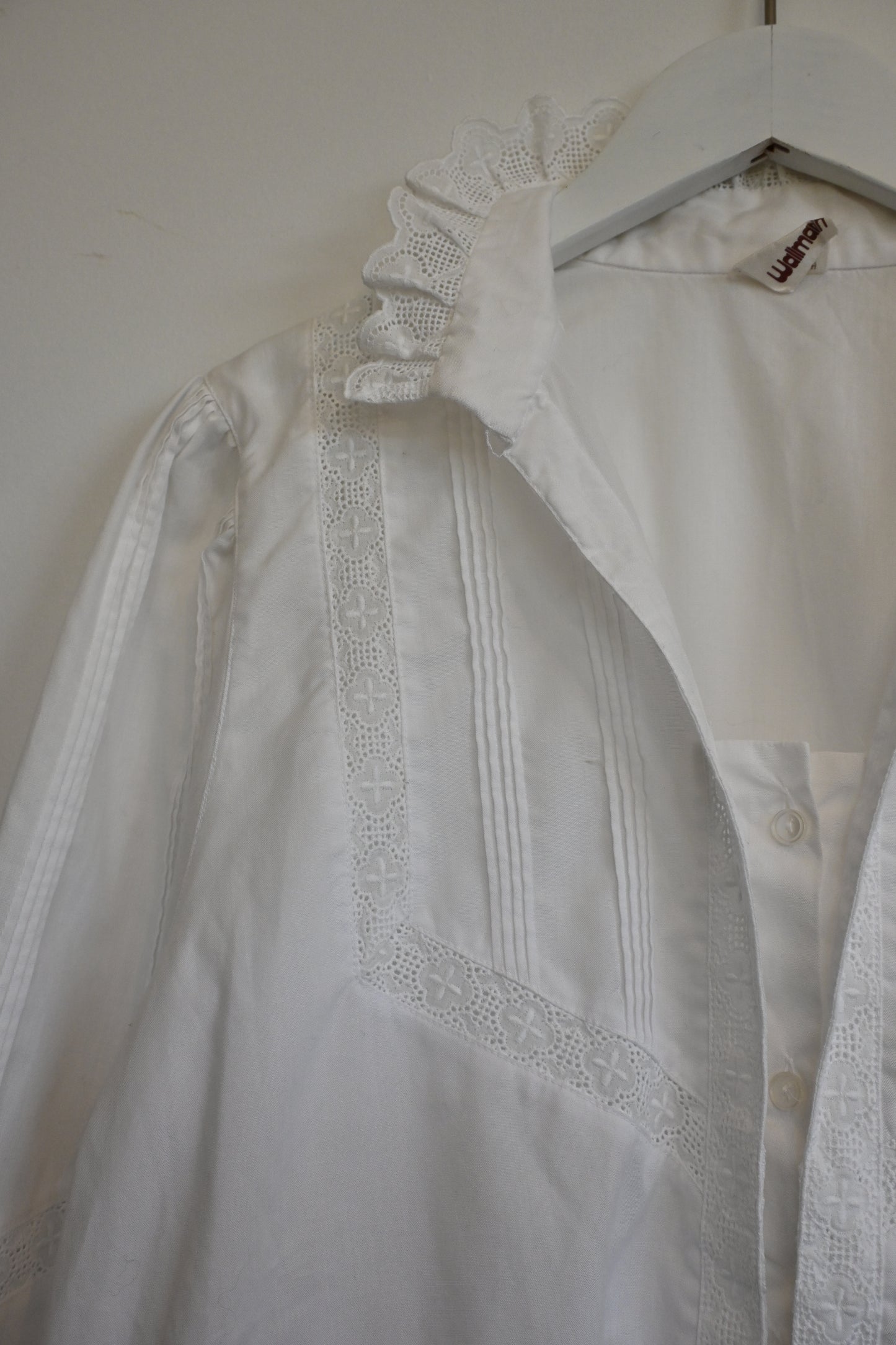 EURO Vintage cutwork cotton blouse/WHITE