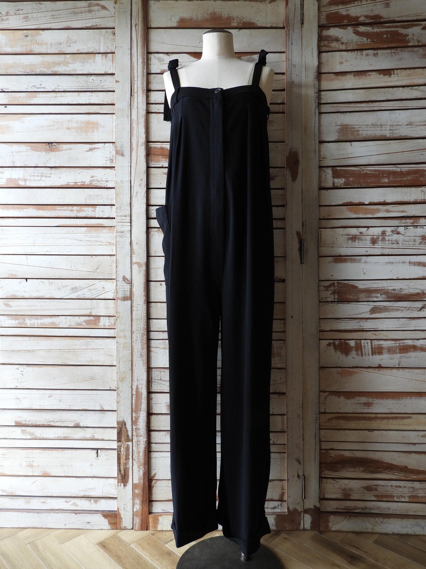 N/S Black jumpsuit/BLACK
