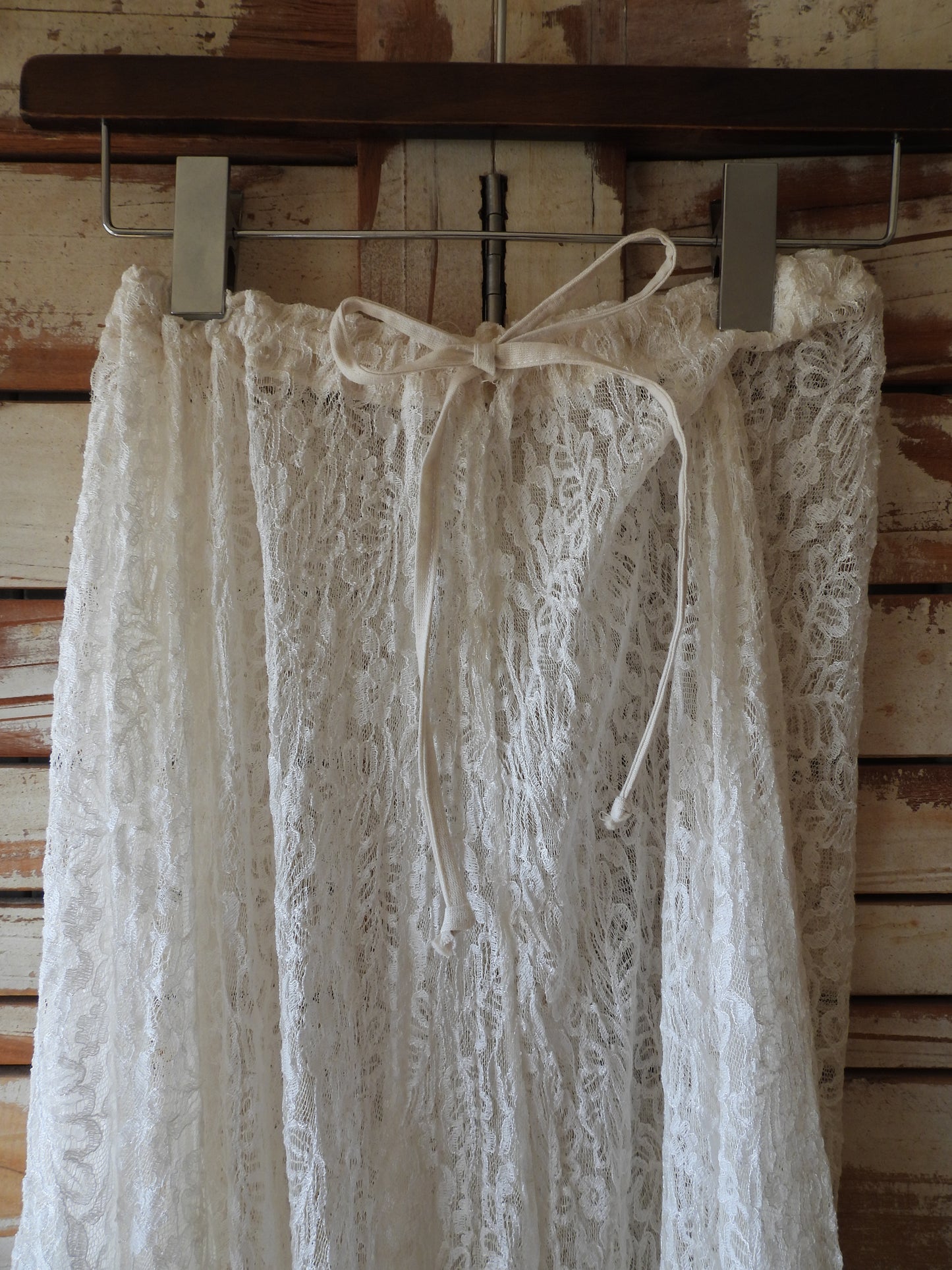 Lace skirt/PONMOSIR