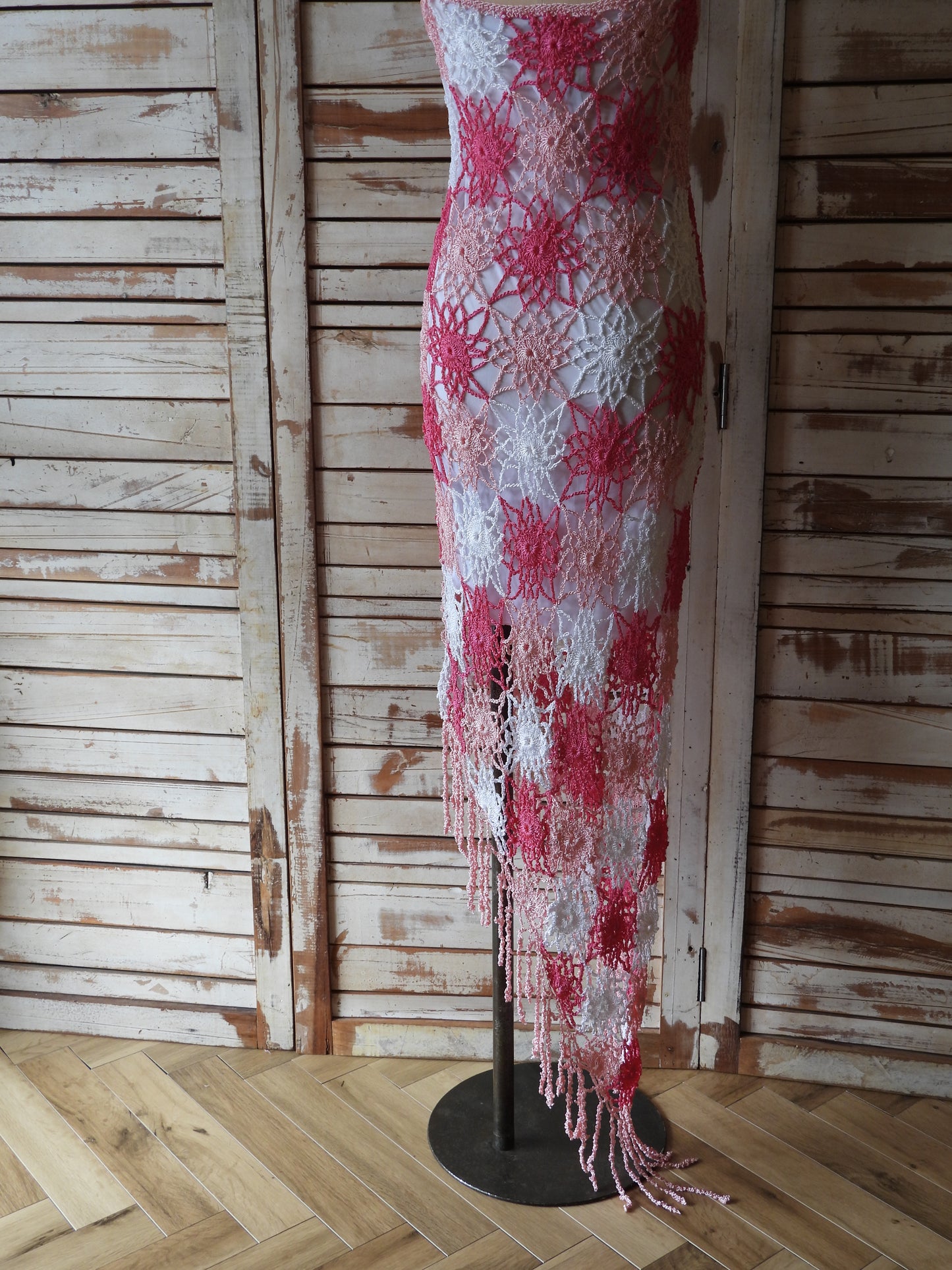 Fringe hem crochet dress/PINK