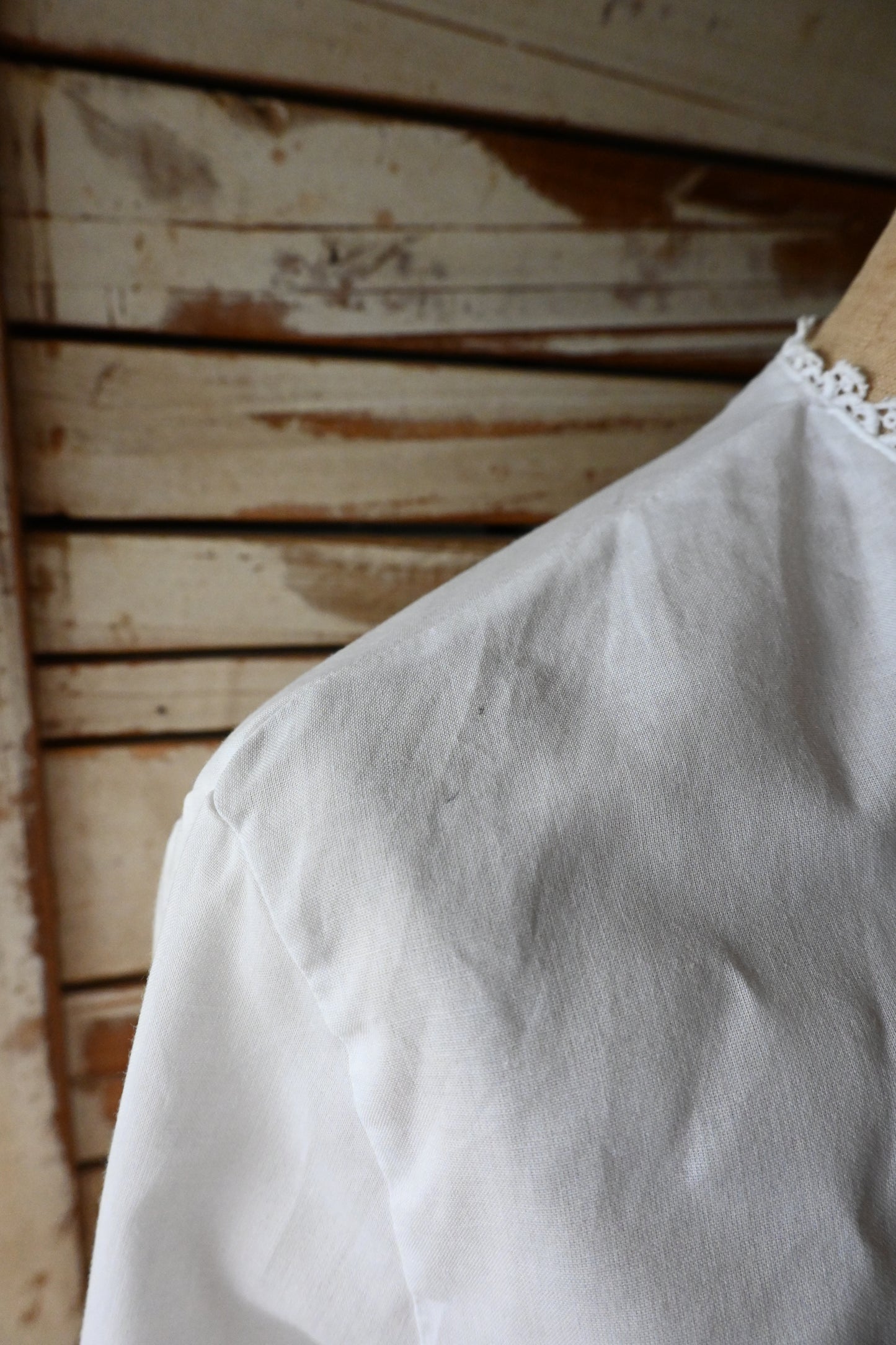 EURO Cropped cotton lace blouse/WHITE