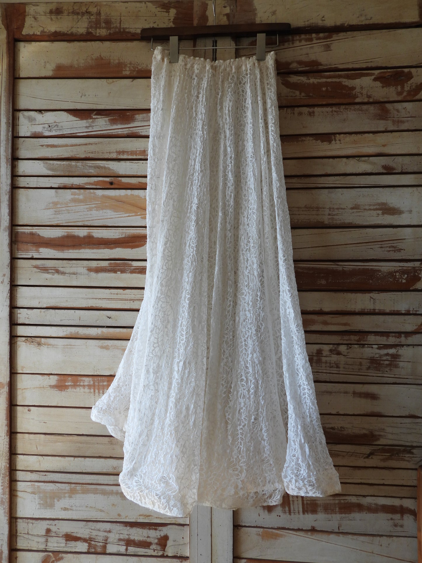 Lace skirt/PONMOSIR