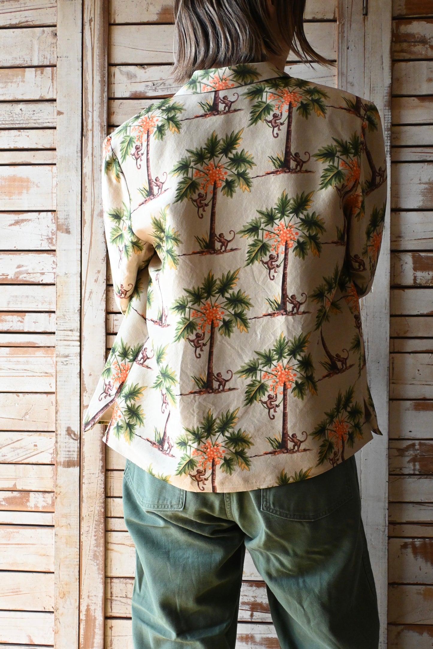 Monkey pattern silk jacket/BEIGE