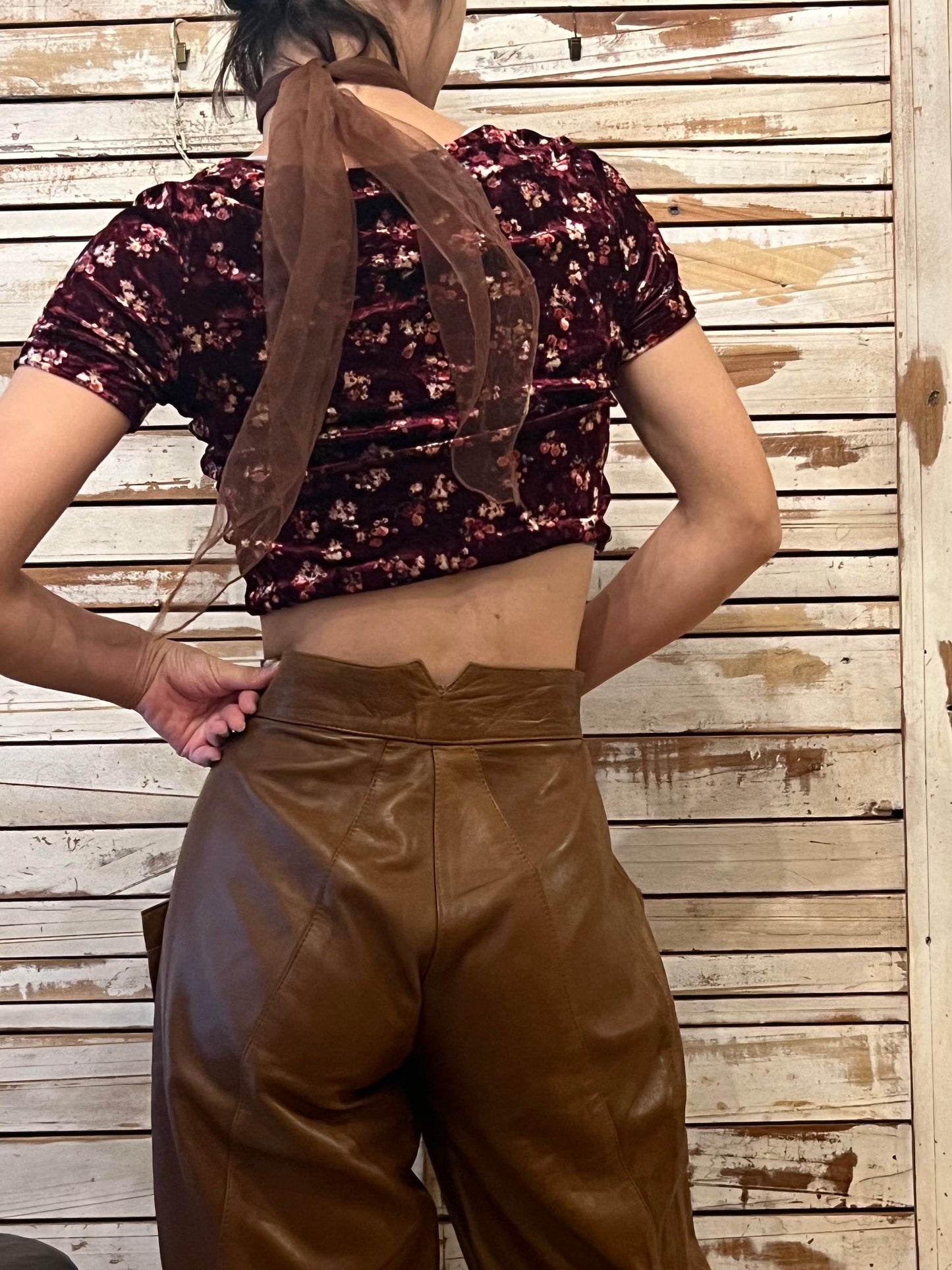 Velour flower printed cropped top/Bordeaux