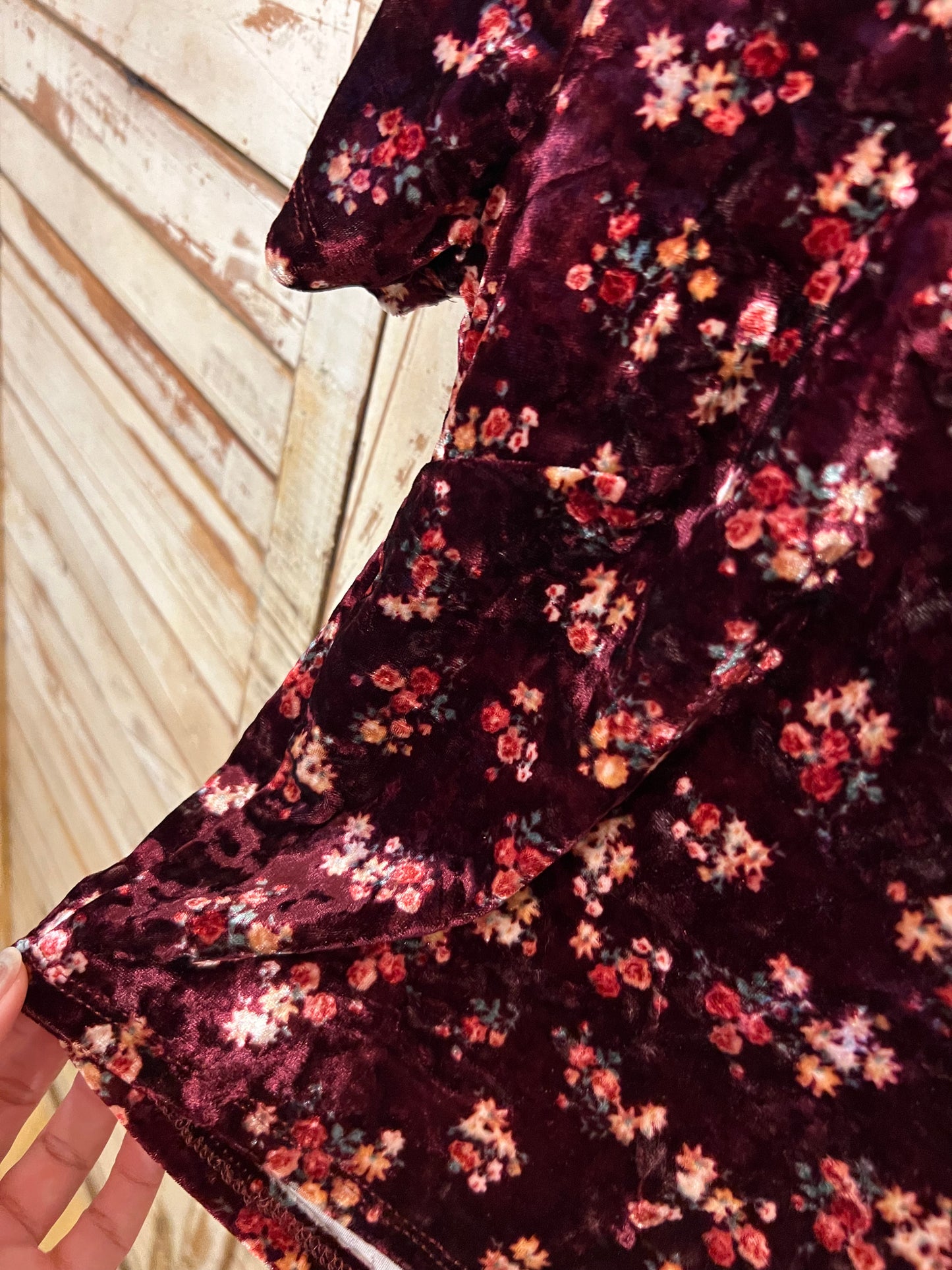 Velour flower printed cropped top/Bordeaux