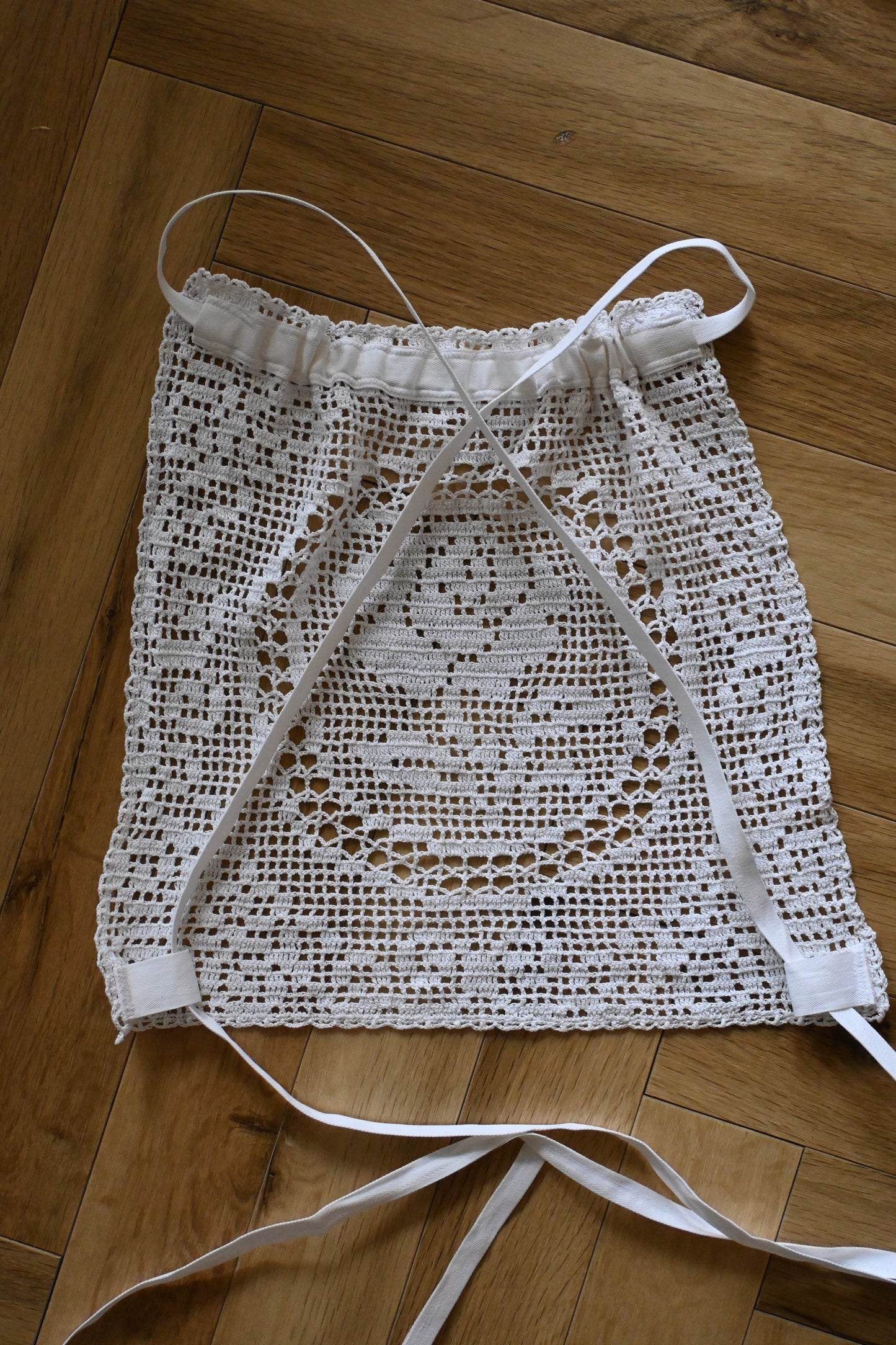 Crochet lace tops/PONMOSIR