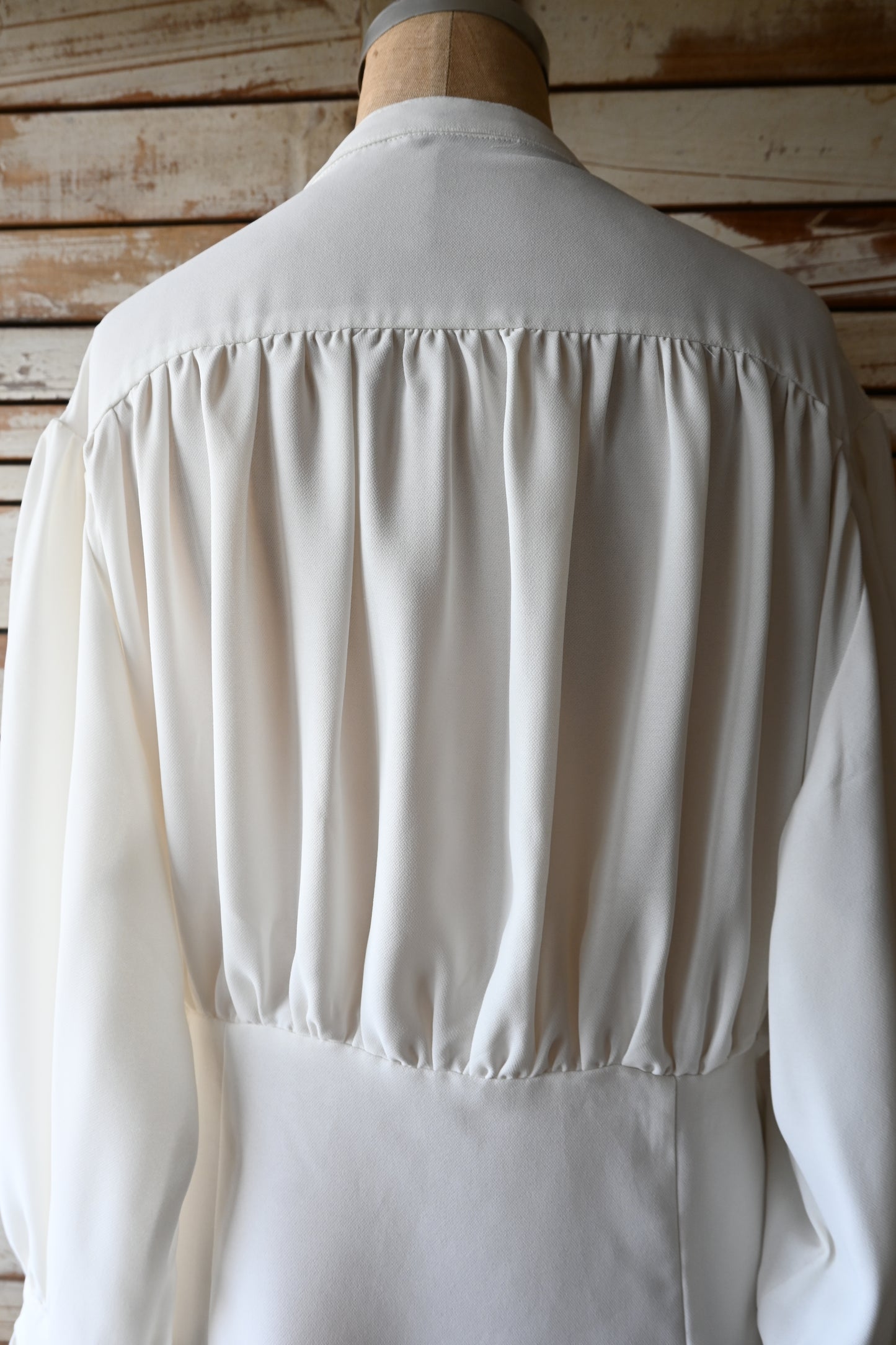 Design blouse/WHITE