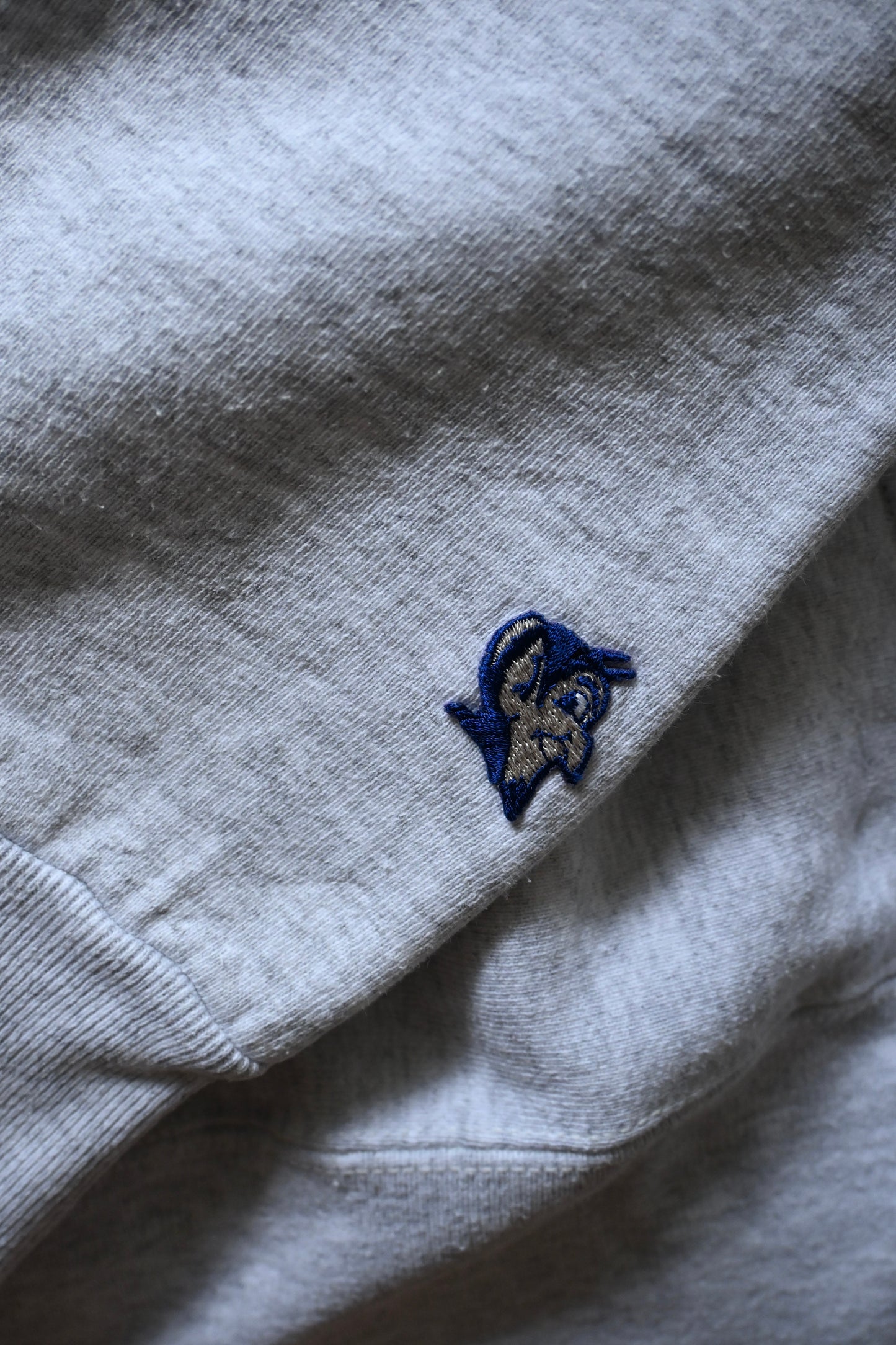 90's Duke university sweat shirt/GREY