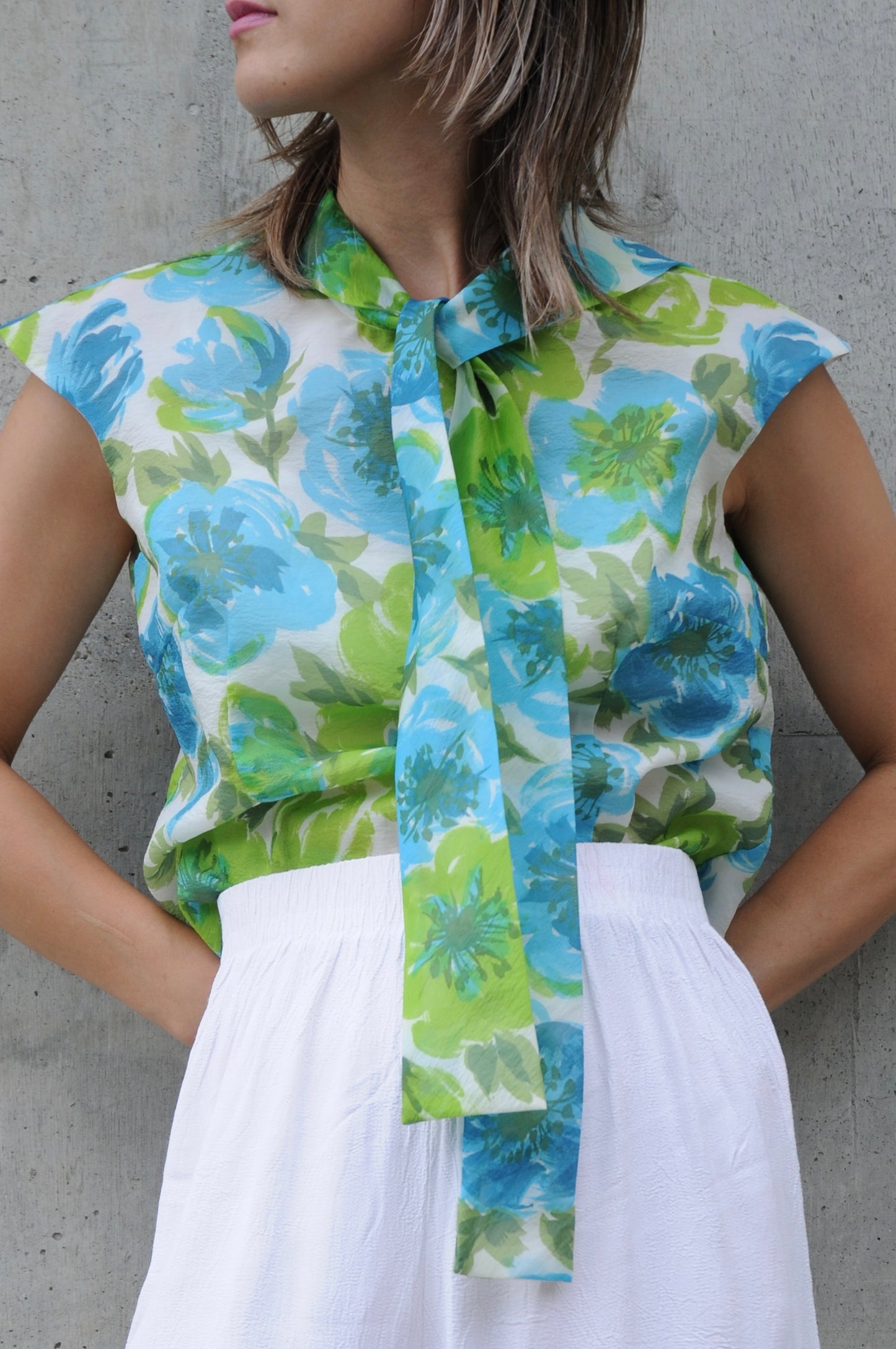 60's N/S Floral blouse/BLUE/GREEN