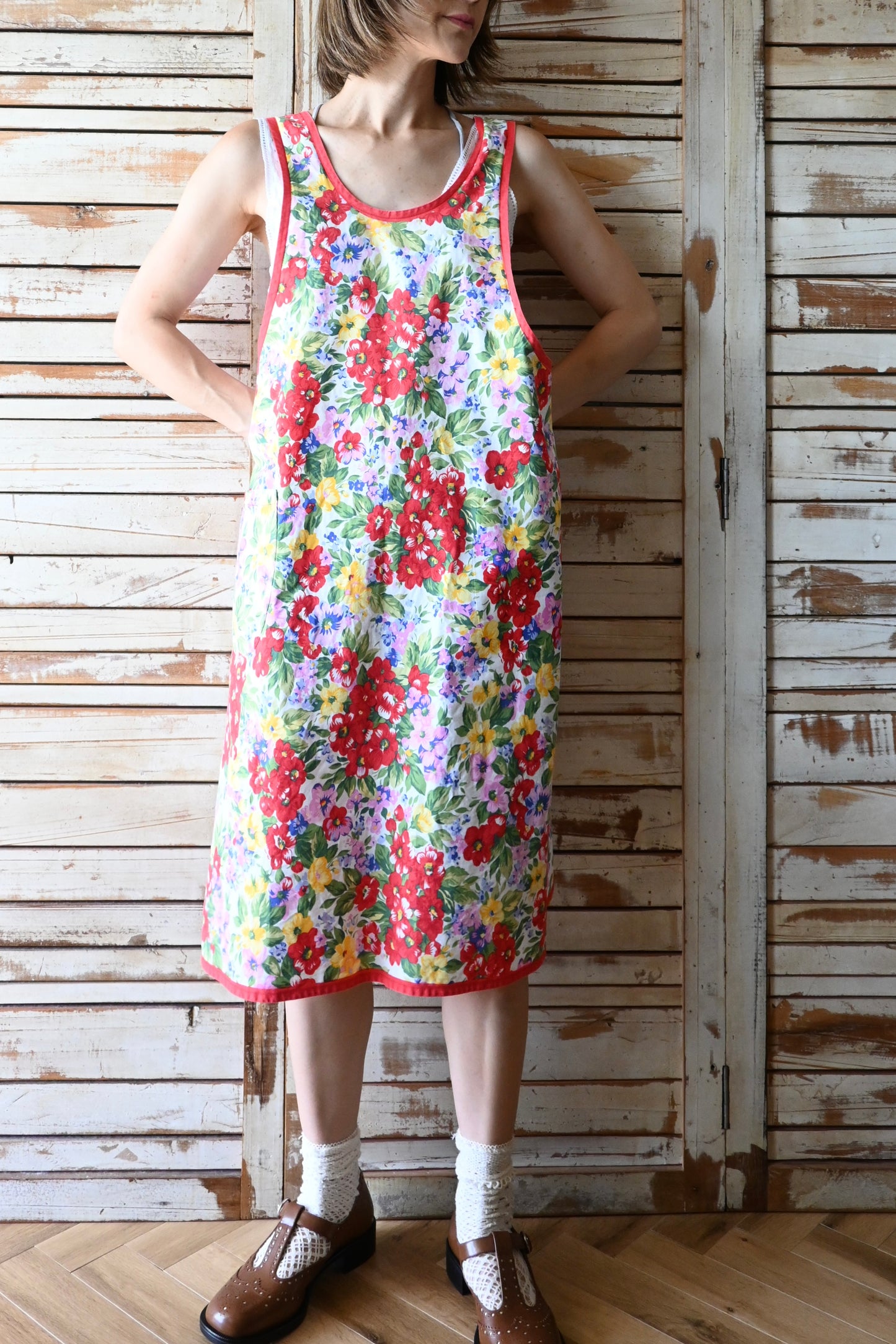 Flower pattern apron