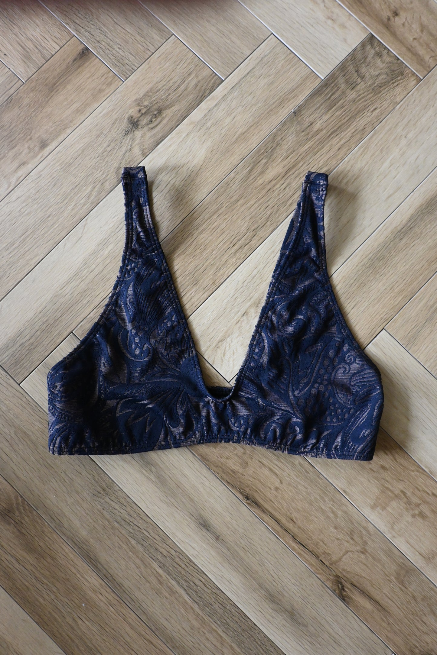 SEEA/Brasilia bikini top/ Delfina
