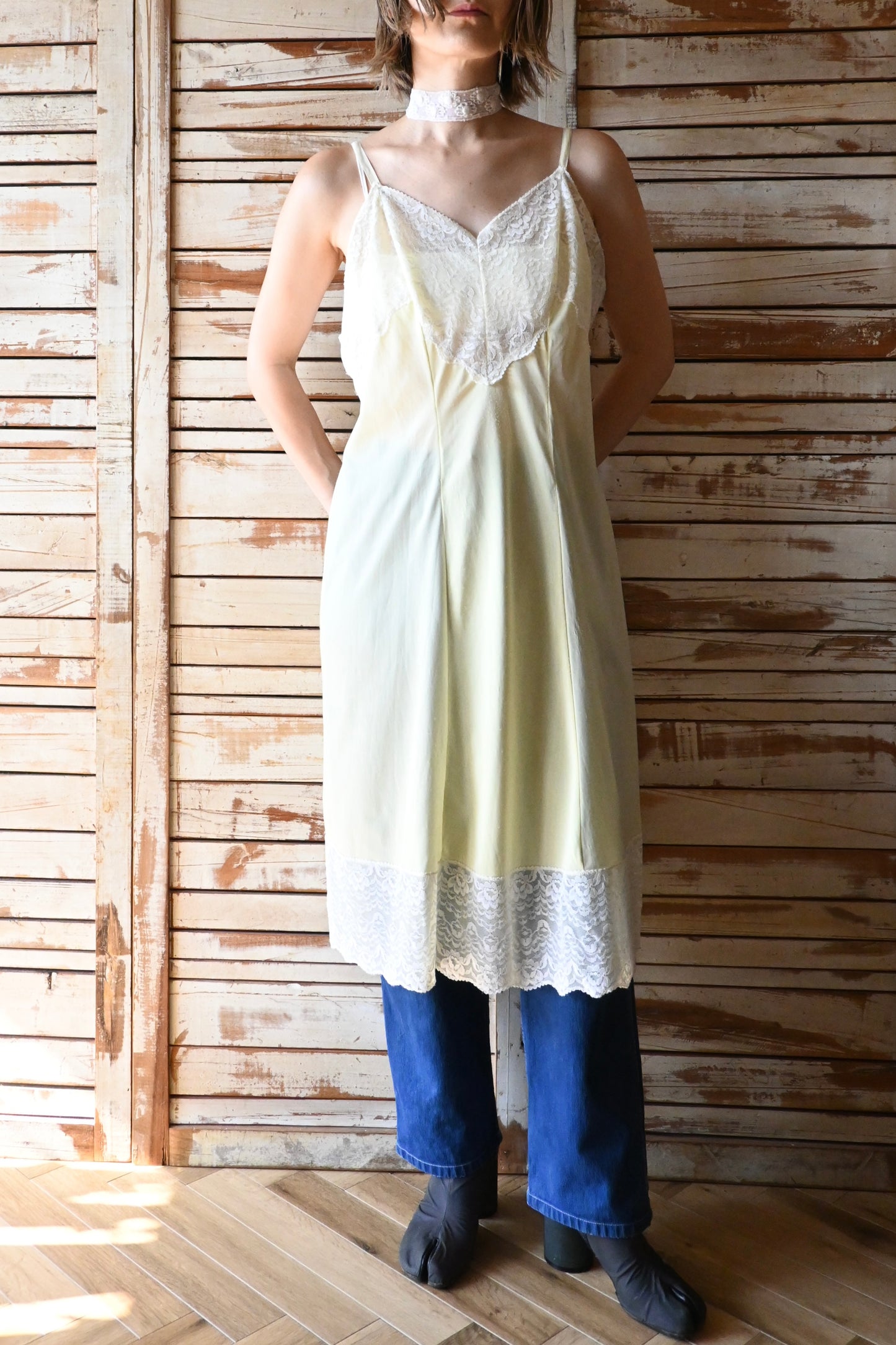 Lace slip dress/YELLOW