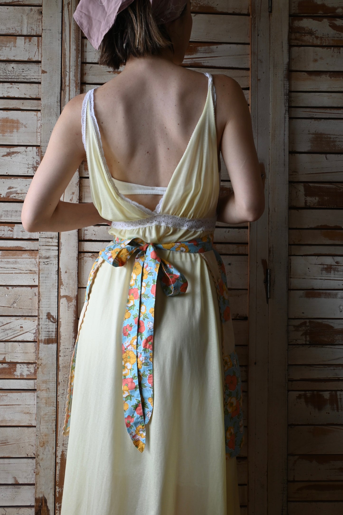 Flower apron