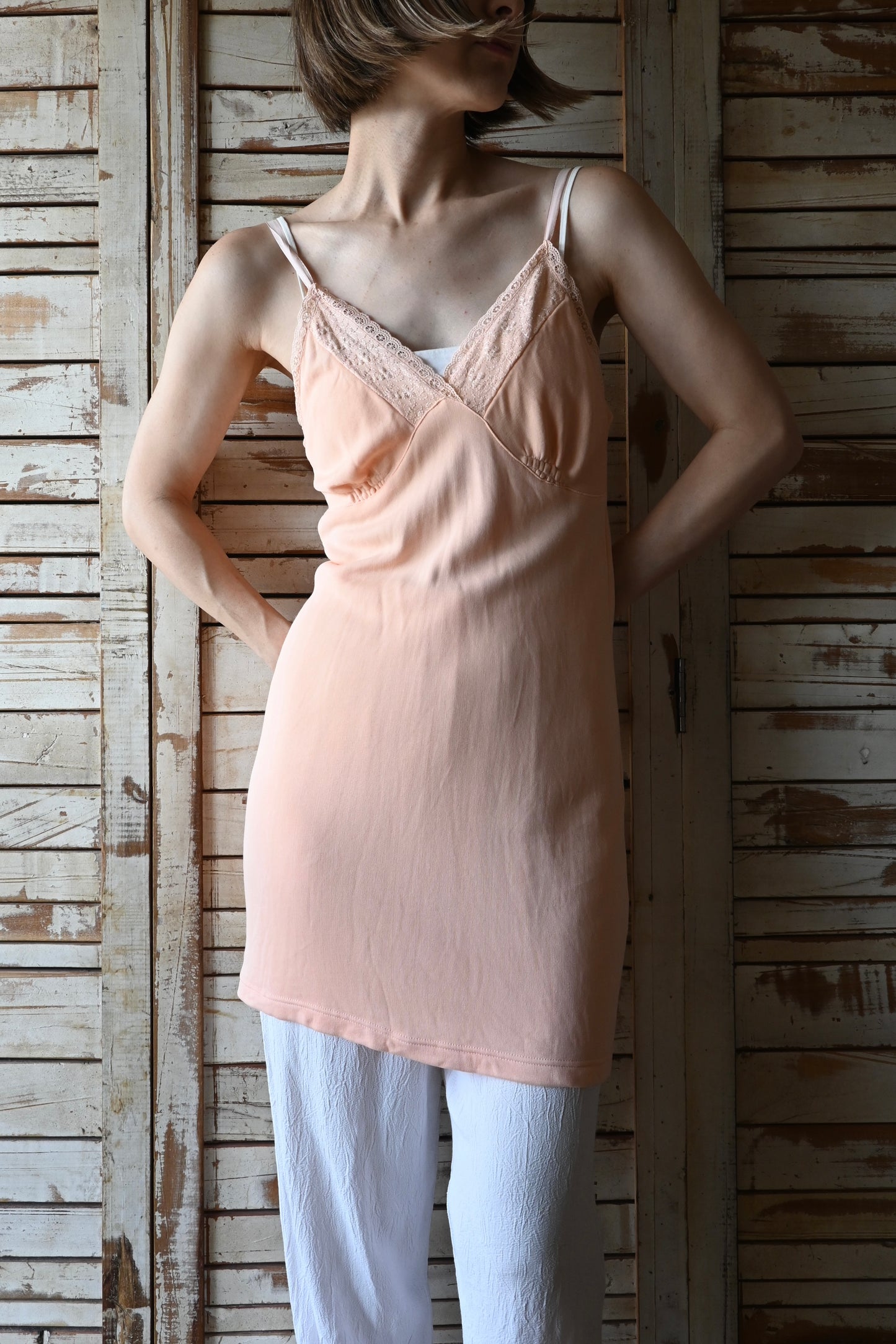 Lace slip mini dress/CORAL PINK