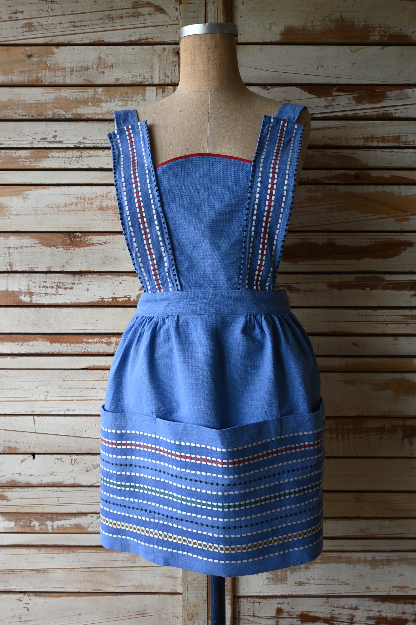 EURO Embroidery apron/SKY BLUE