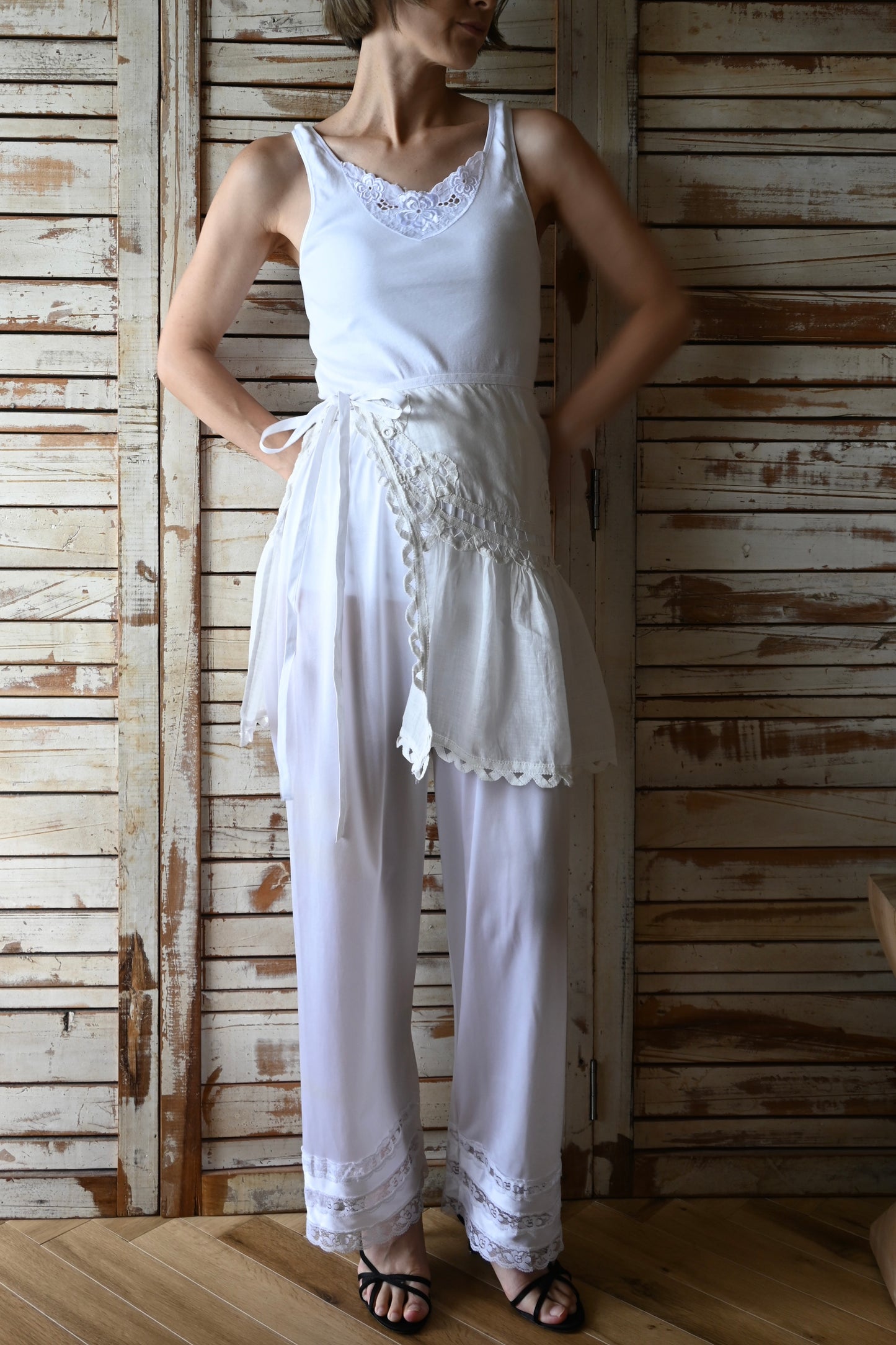 French antique lace wrap/PONMOSIR