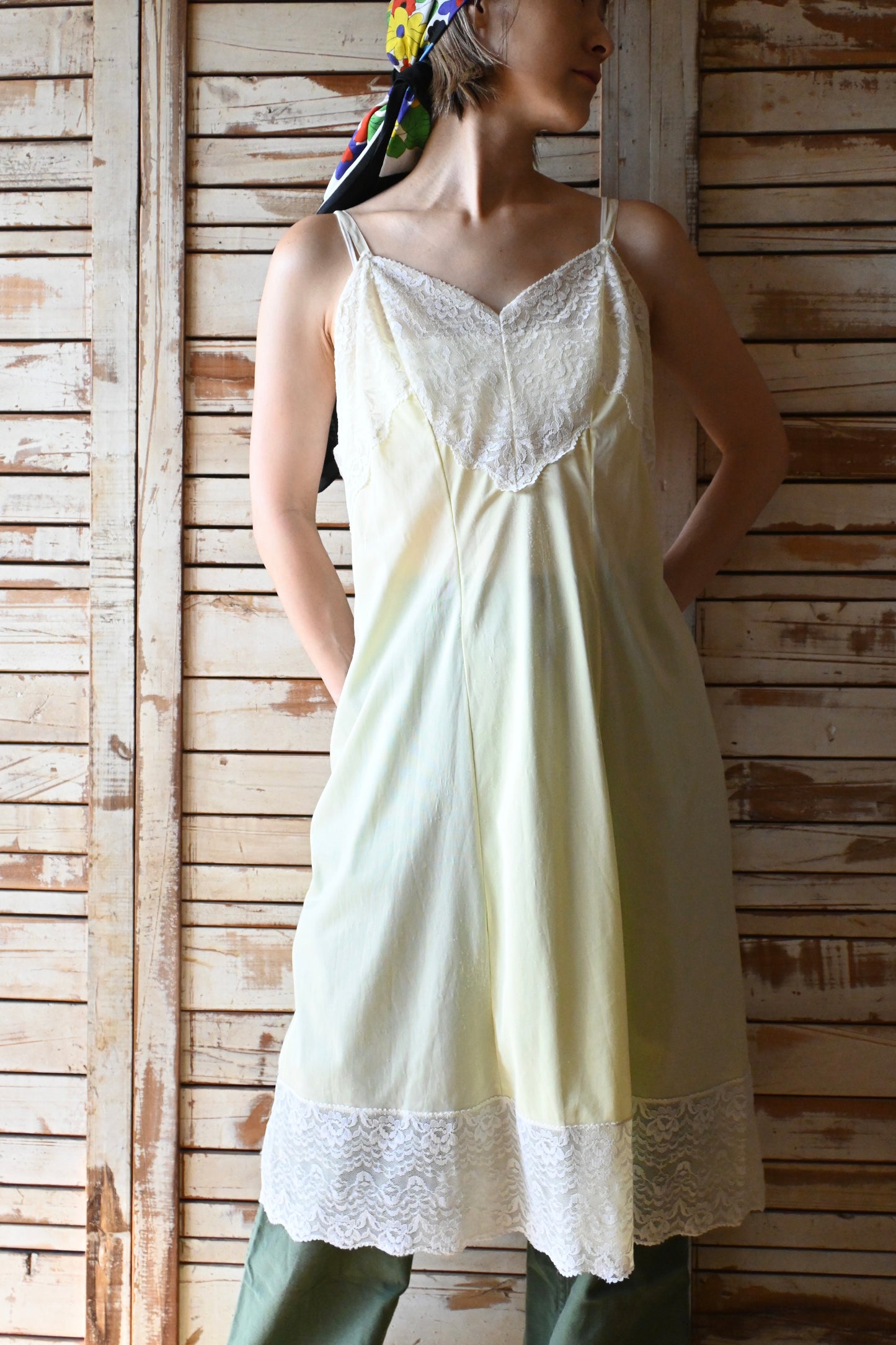 Lace slip dress/YELLOW