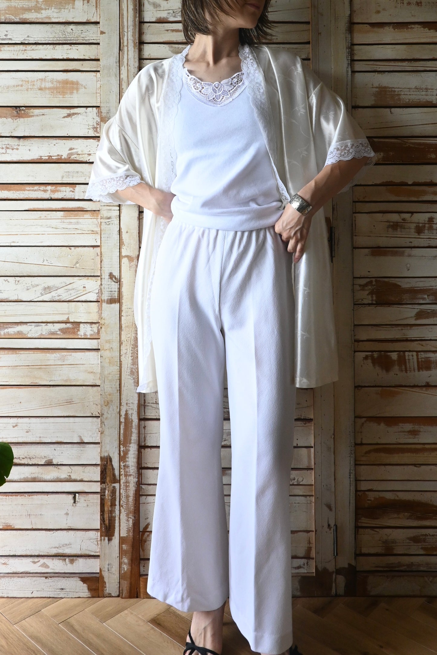 Flare pants/WHITE