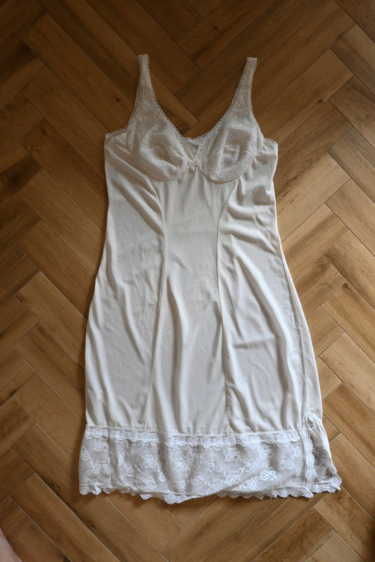 Lace slip dress/WHITE