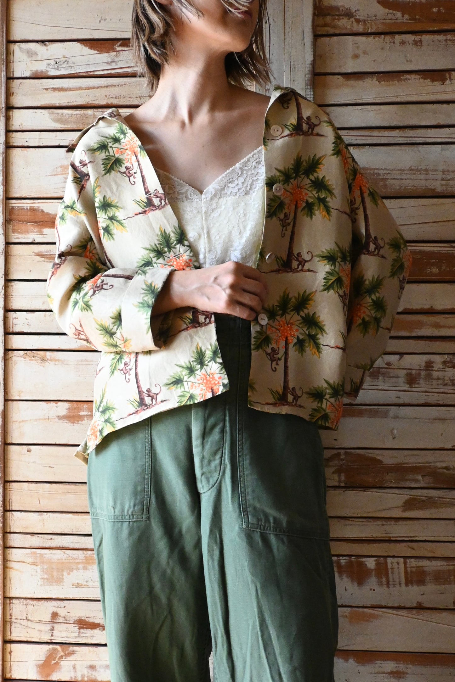 Monkey pattern silk jacket/BEIGE