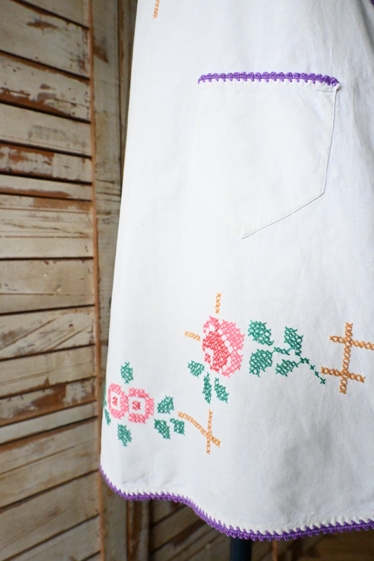 EURO Embroidery apron/PURPLE