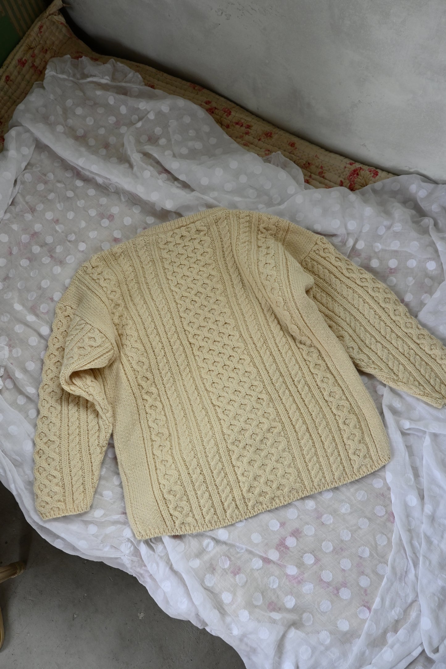 Aran knit sweater/IVORY