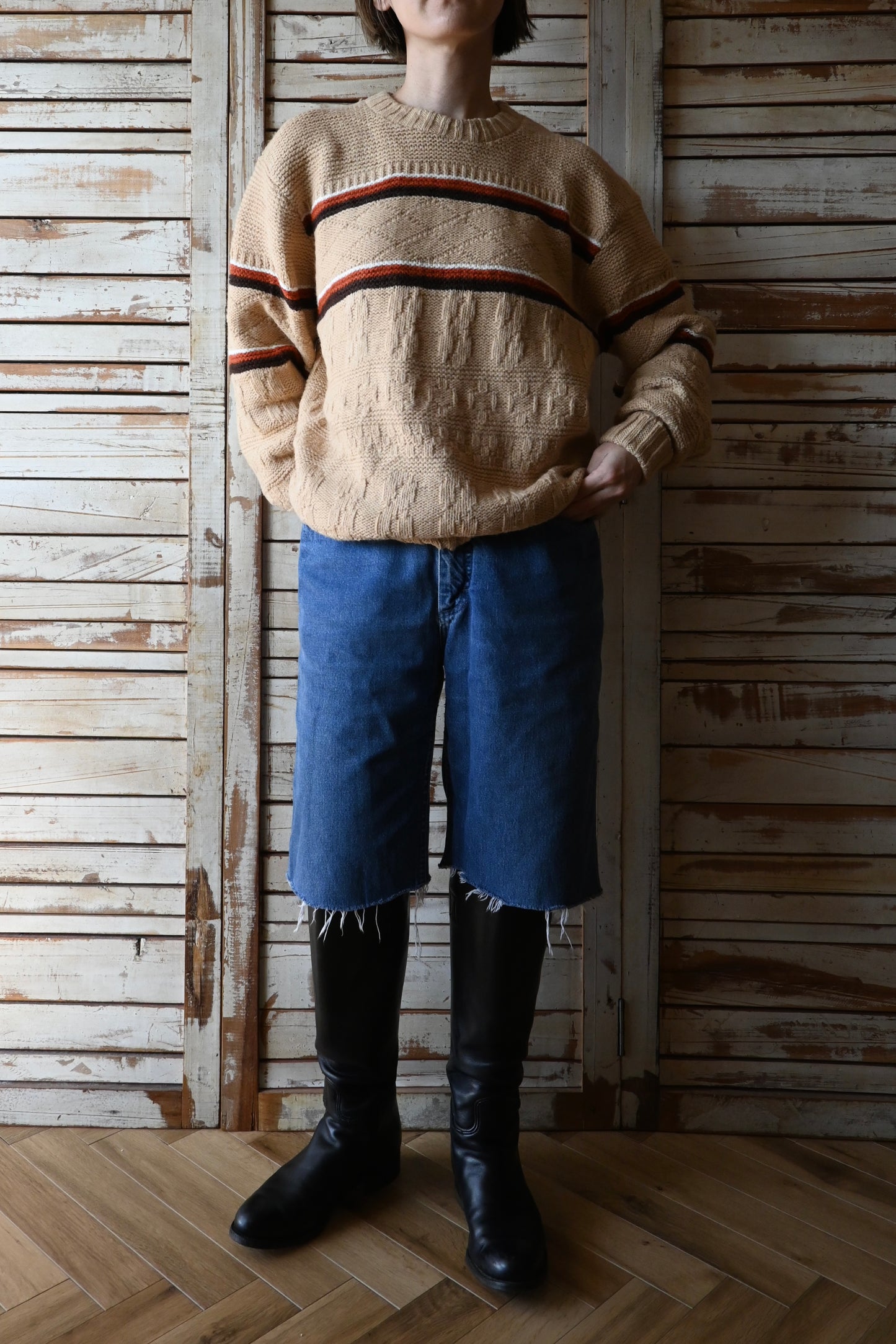Line knit sweater/BEIGE