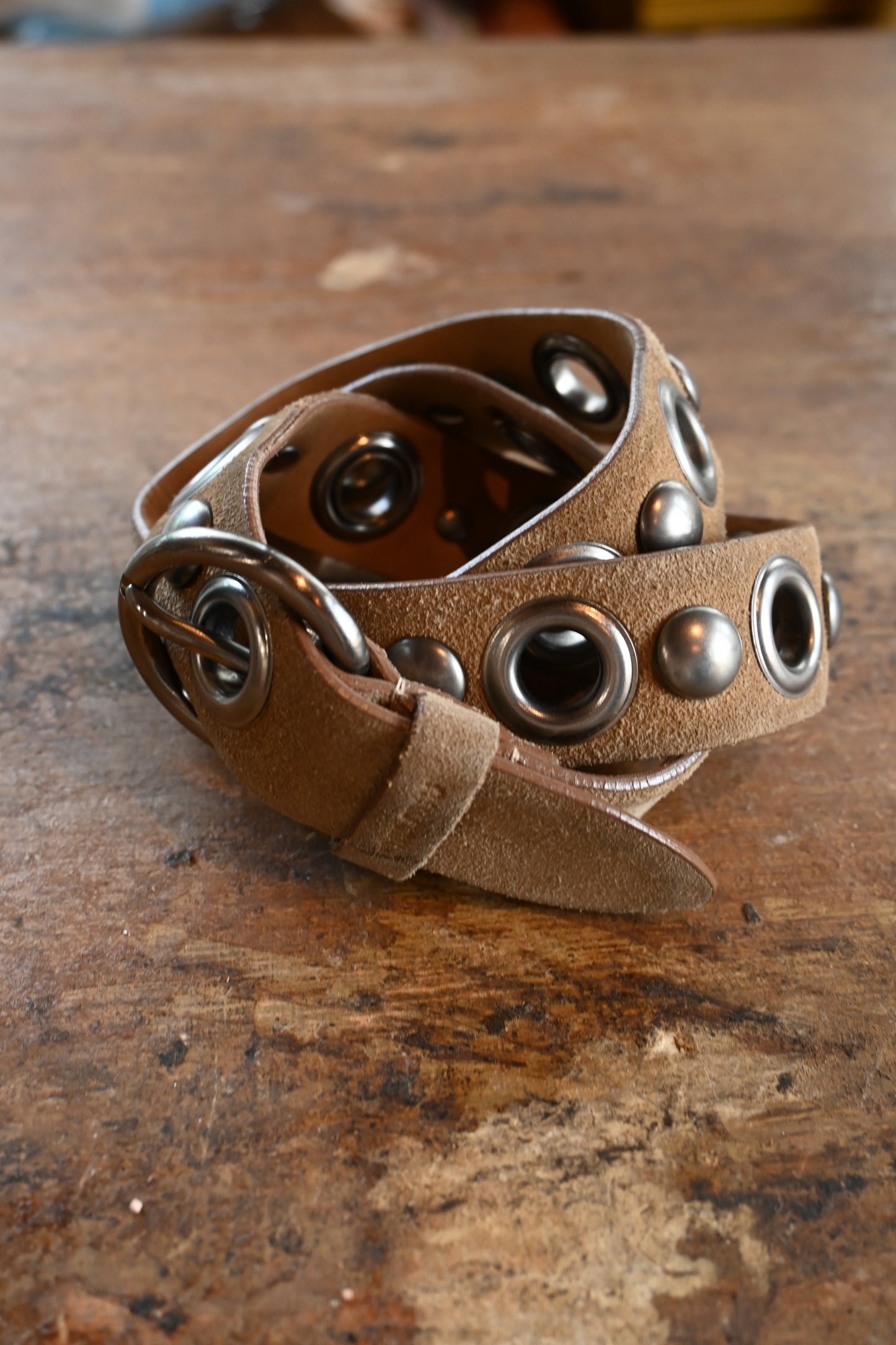 "MIUMIU" Eyelet leather belt/BEIGE