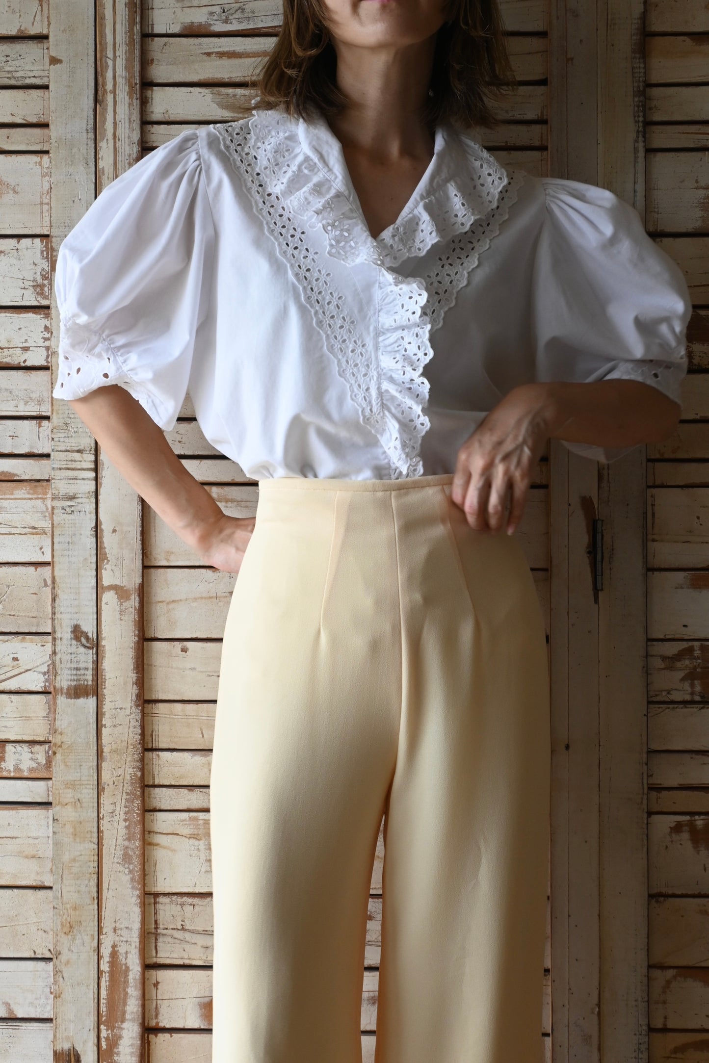EURO Volume sleeve  blouse/WHITE