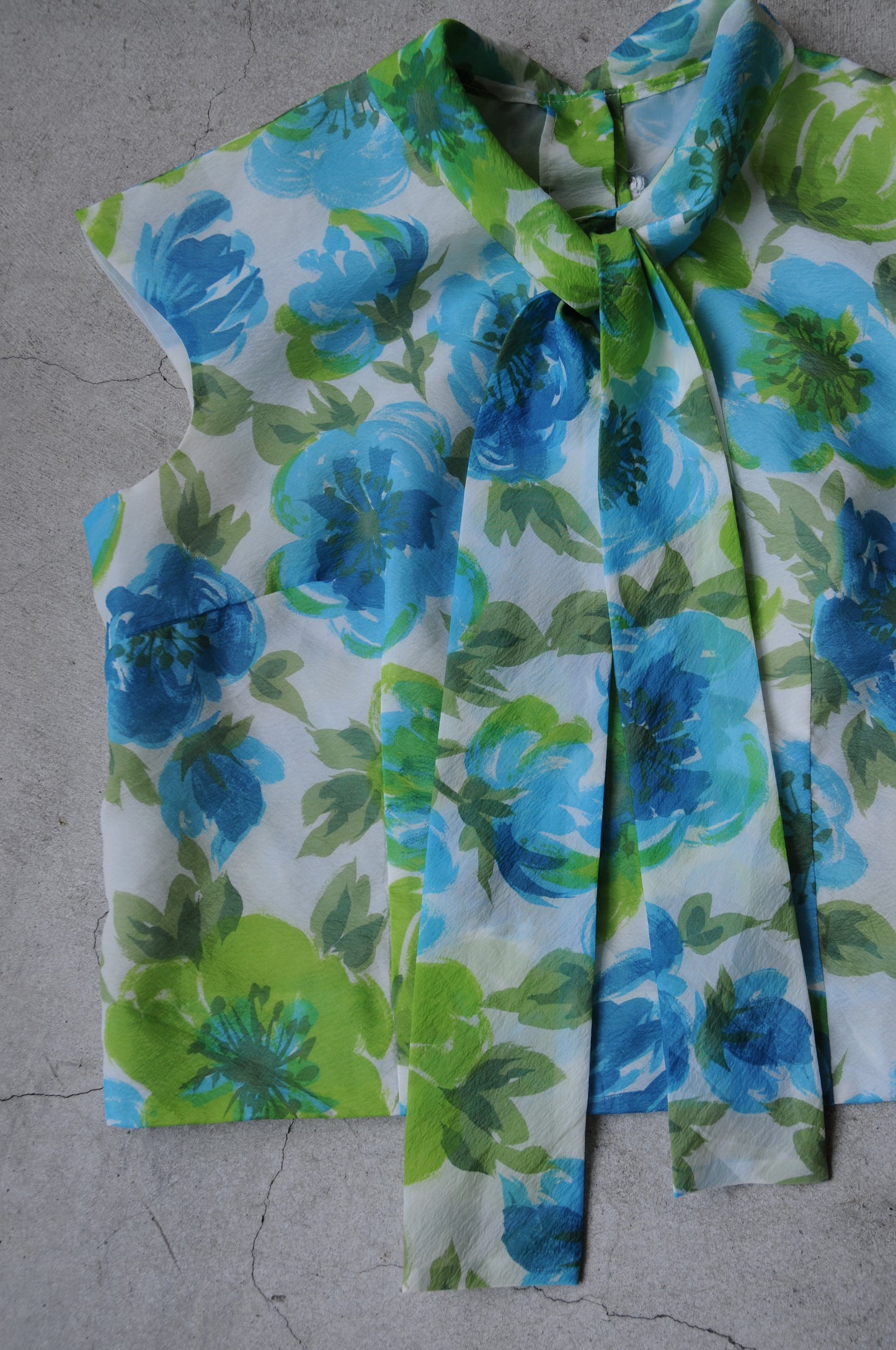 60's N/S Floral blouse/BLUE/GREEN