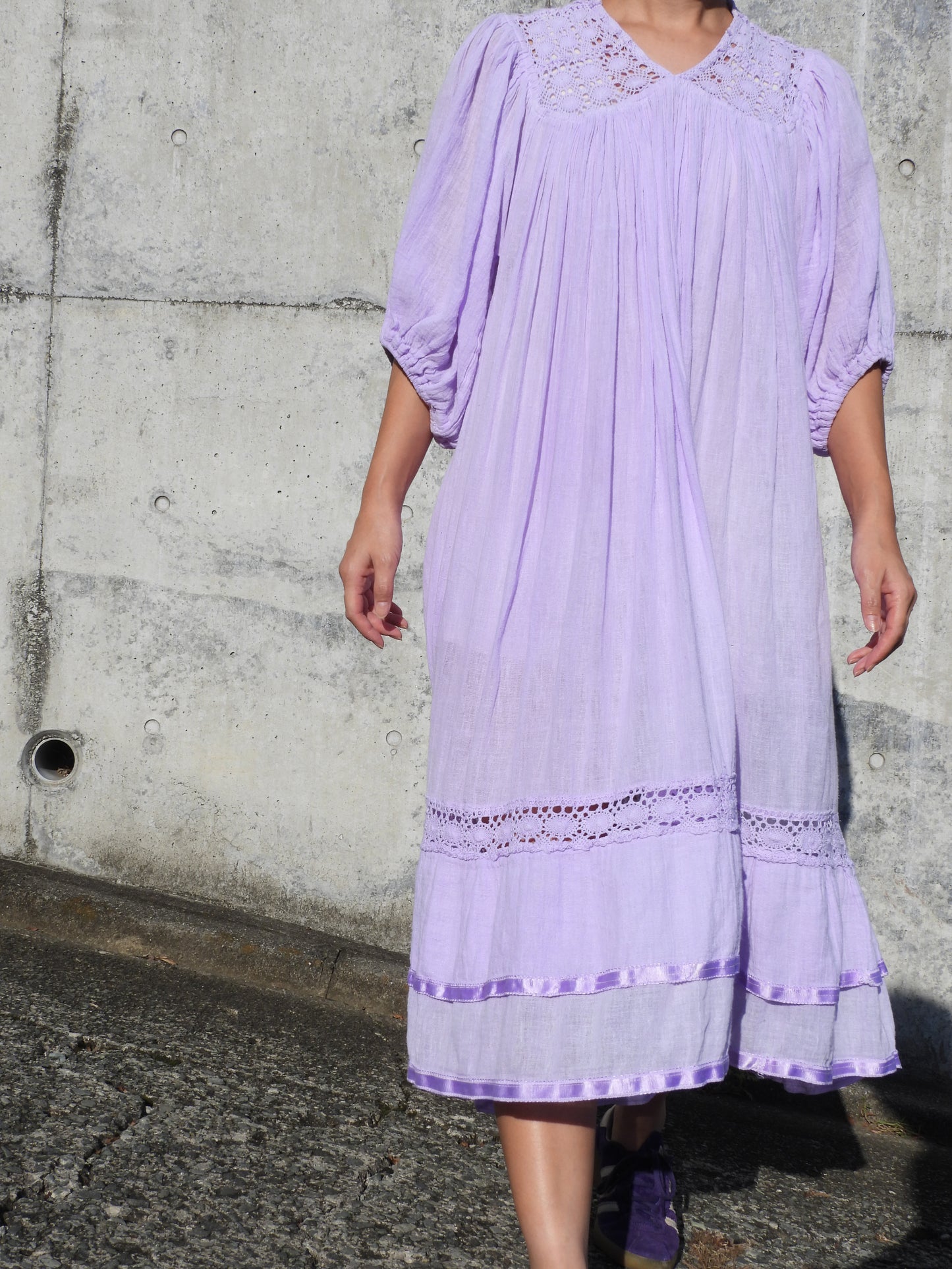 Vintage cutwork cotton dress/LAVENDER