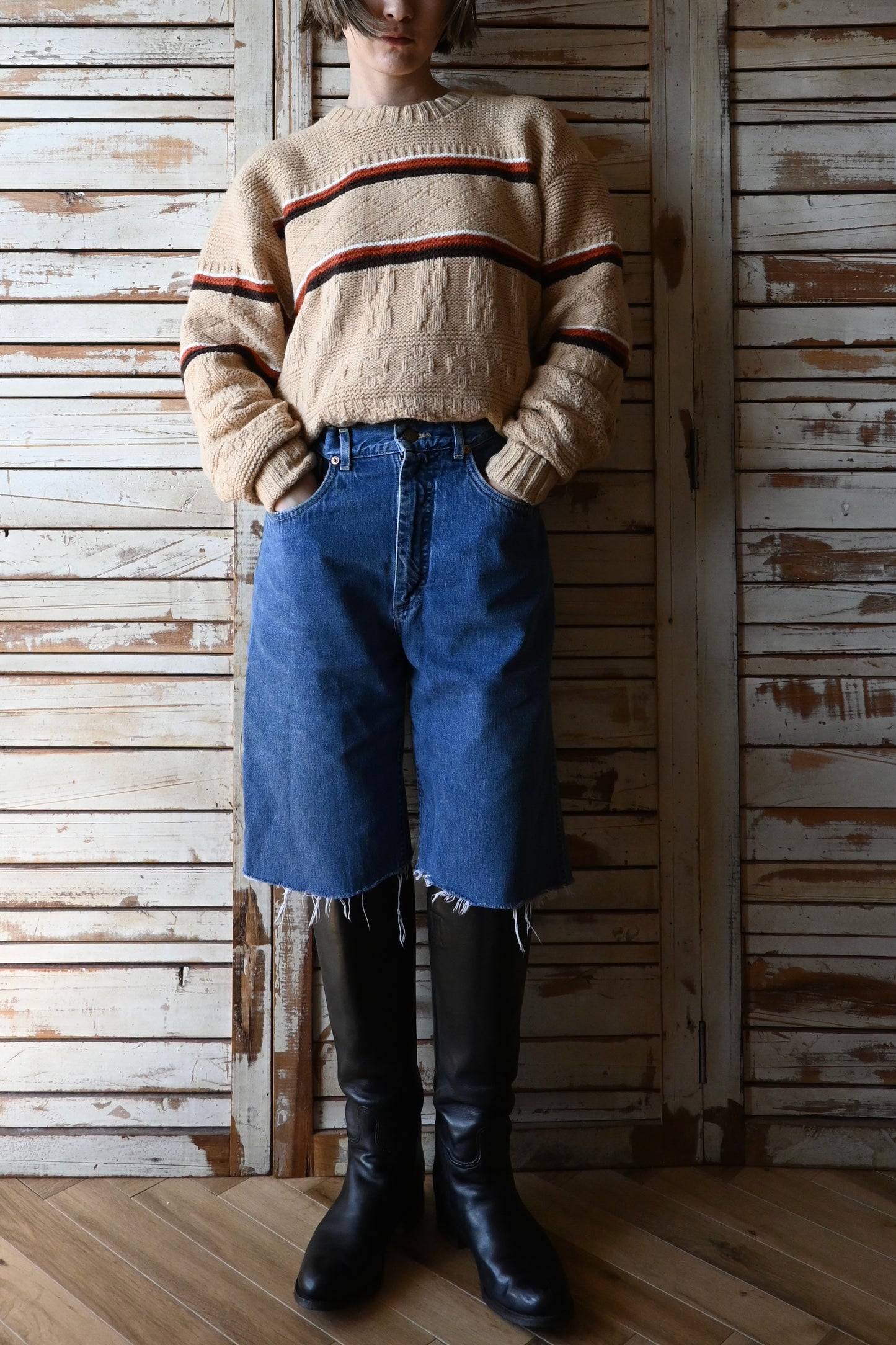 Line knit sweater/BEIGE