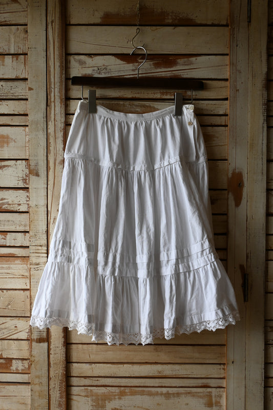Cotton lace skirt/WHITE