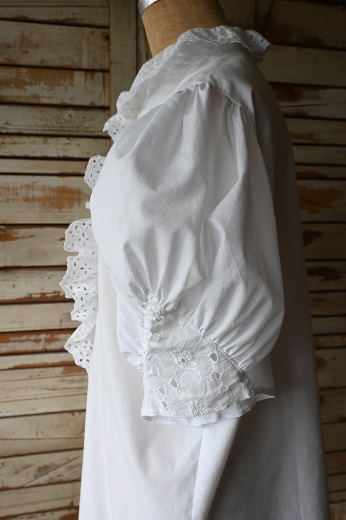 EURO Volume sleeve  blouse/WHITE